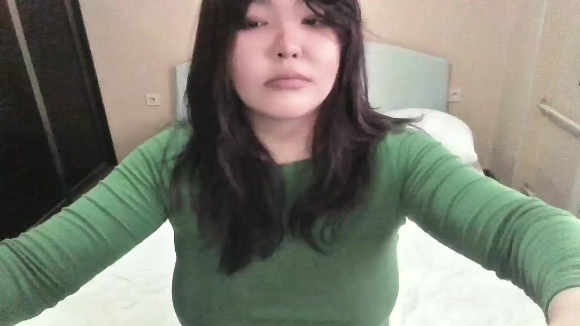 Gallery image thumbnail from AmaiSan's myfreecams stream on, 03/18/2024, 05:03 image 15 of 20