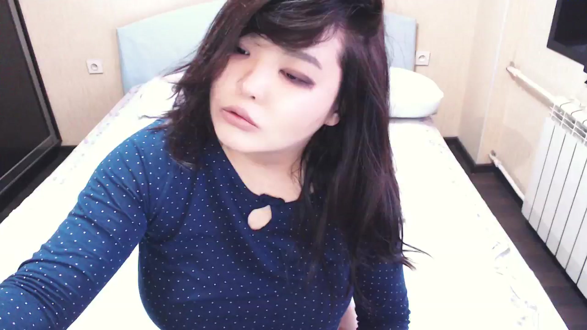 Gallery image thumbnail from AmaiSan's myfreecams stream on, 03/18/2024, 07:00 image 8 of 20