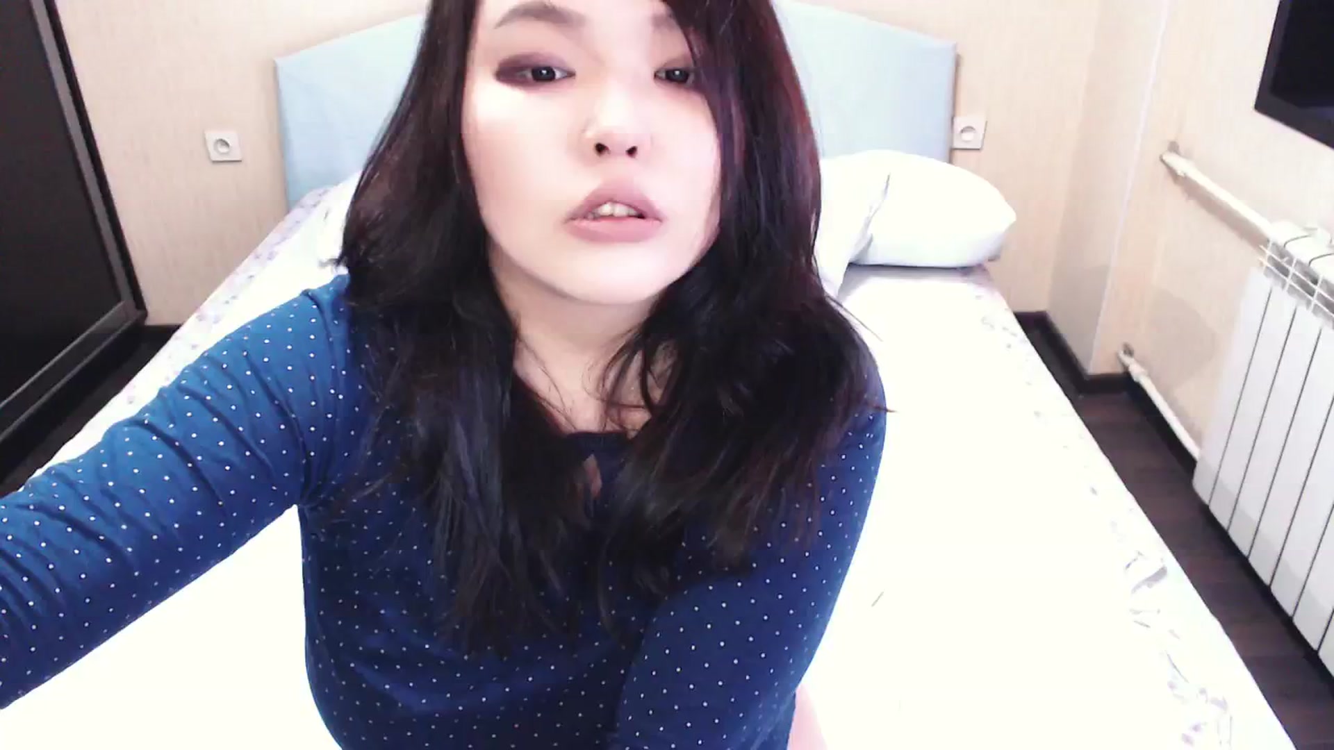 Gallery image thumbnail from AmaiSan's myfreecams stream on, 03/18/2024, 07:00 image 17 of 20