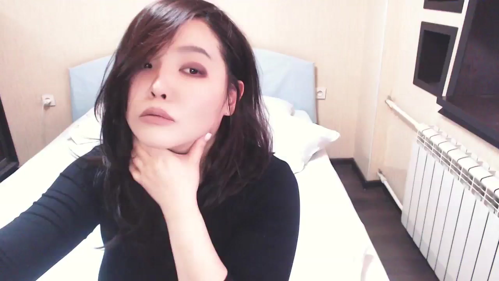 Gallery image thumbnail from AmaiSan's myfreecams stream on, 03/22/2024, 07:02 image 12 of 20