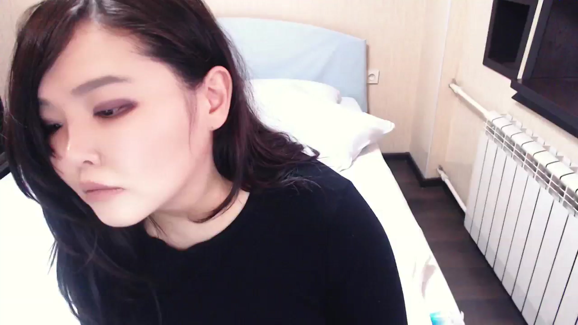 Gallery image thumbnail from AmaiSan's myfreecams stream on, 03/22/2024, 07:02 image 18 of 20