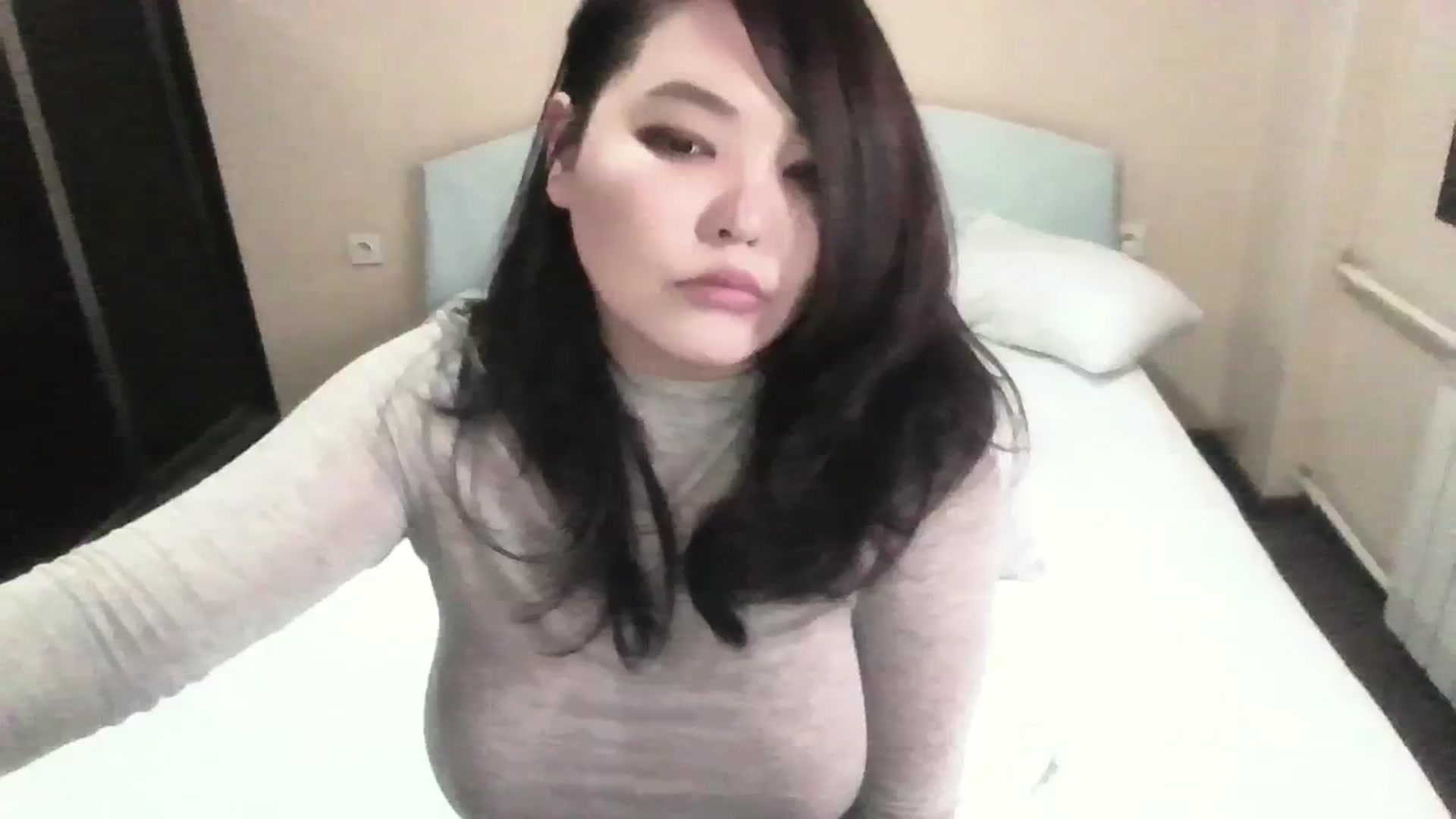 Gallery image thumbnail from AmaiSan's myfreecams stream on, 03/27/2024, 06:51 image 5 of 20