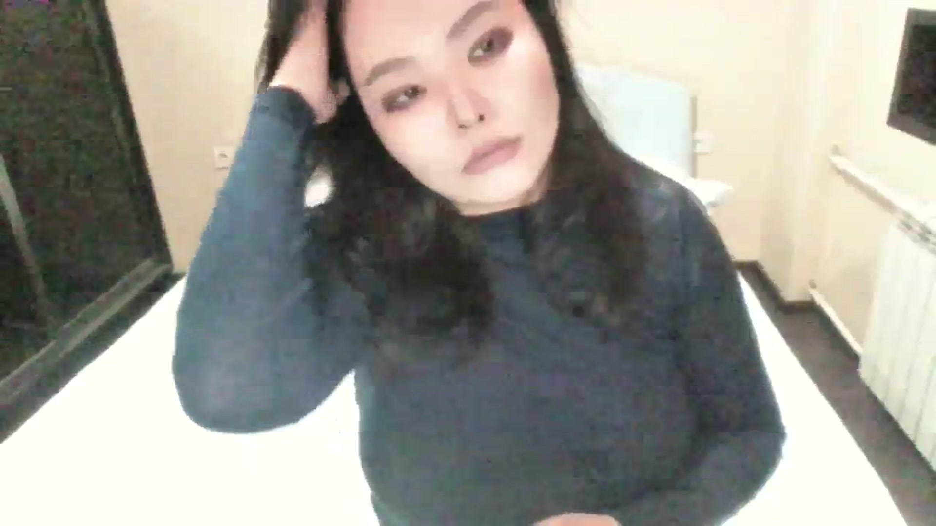 Gallery image thumbnail from AmaiSan's myfreecams stream on, 03/29/2024, 18:17 image 16 of 20