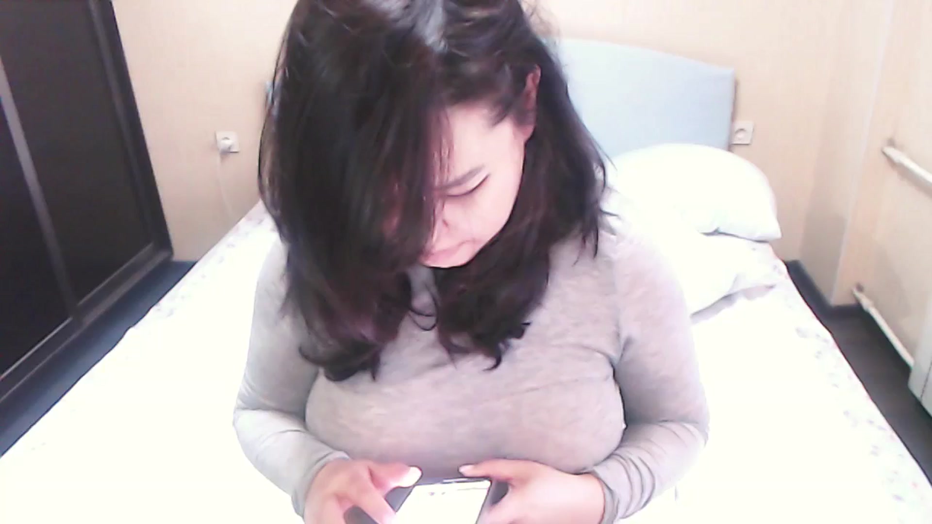 Gallery image thumbnail from AmaiSan's myfreecams stream on, 04/02/2024, 06:43 image 1 of 20