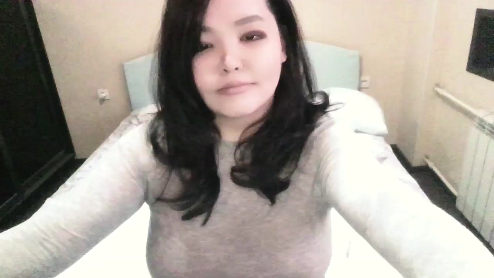 Gallery image thumbnail from AmaiSan's myfreecams stream on, 04/02/2024, 06:43 image 12 of 20