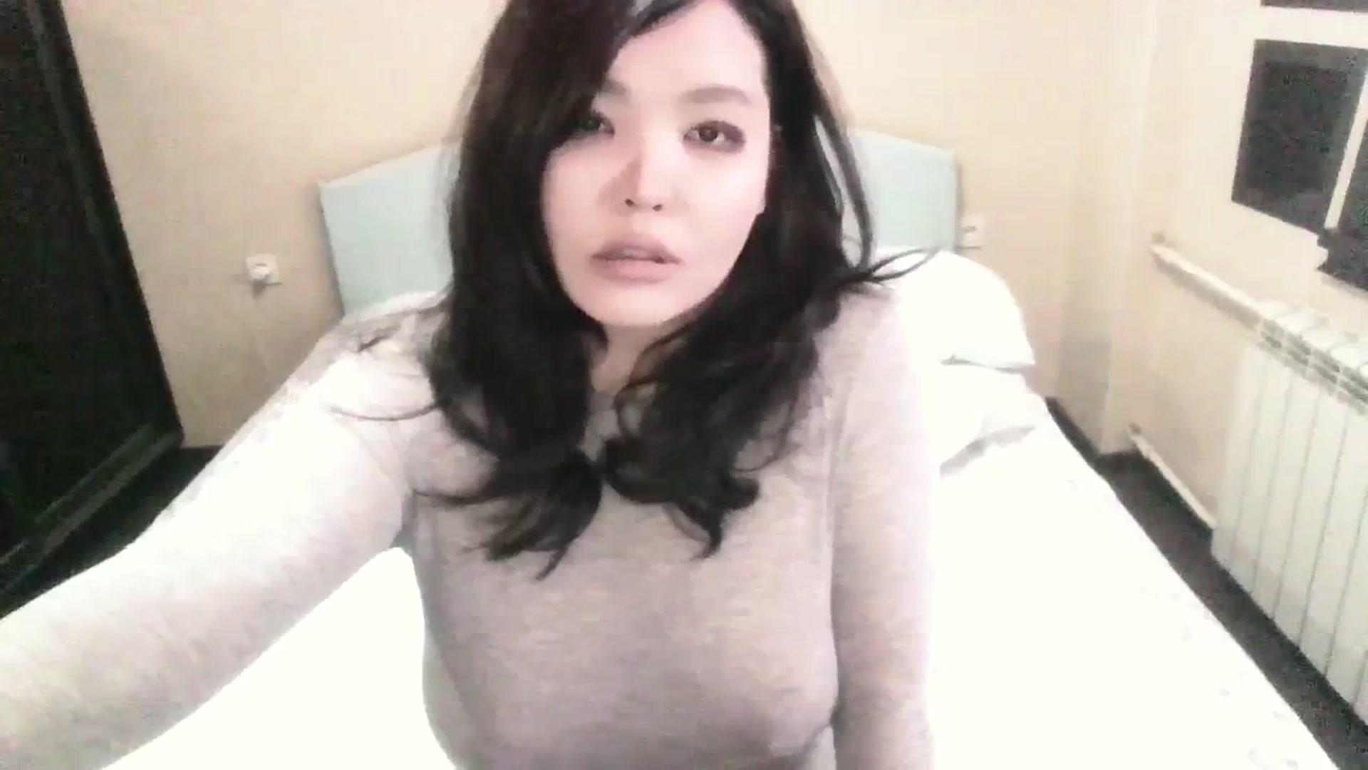 Gallery image thumbnail from AmaiSan's myfreecams stream on, 04/02/2024, 06:43 image 9 of 20