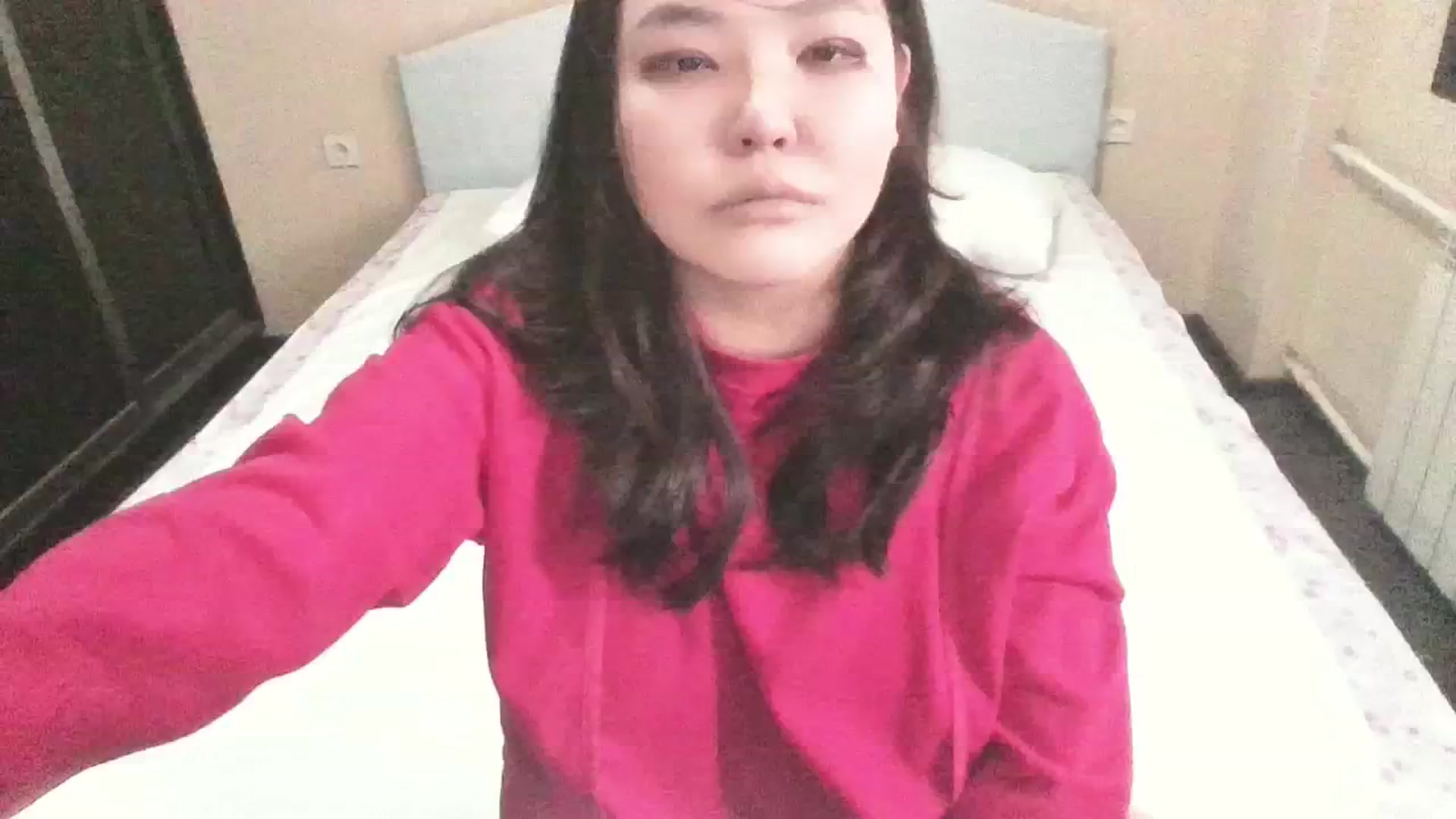 Gallery image thumbnail from AmaiSan's myfreecams stream on, 04/03/2024, 05:43 image 13 of 20