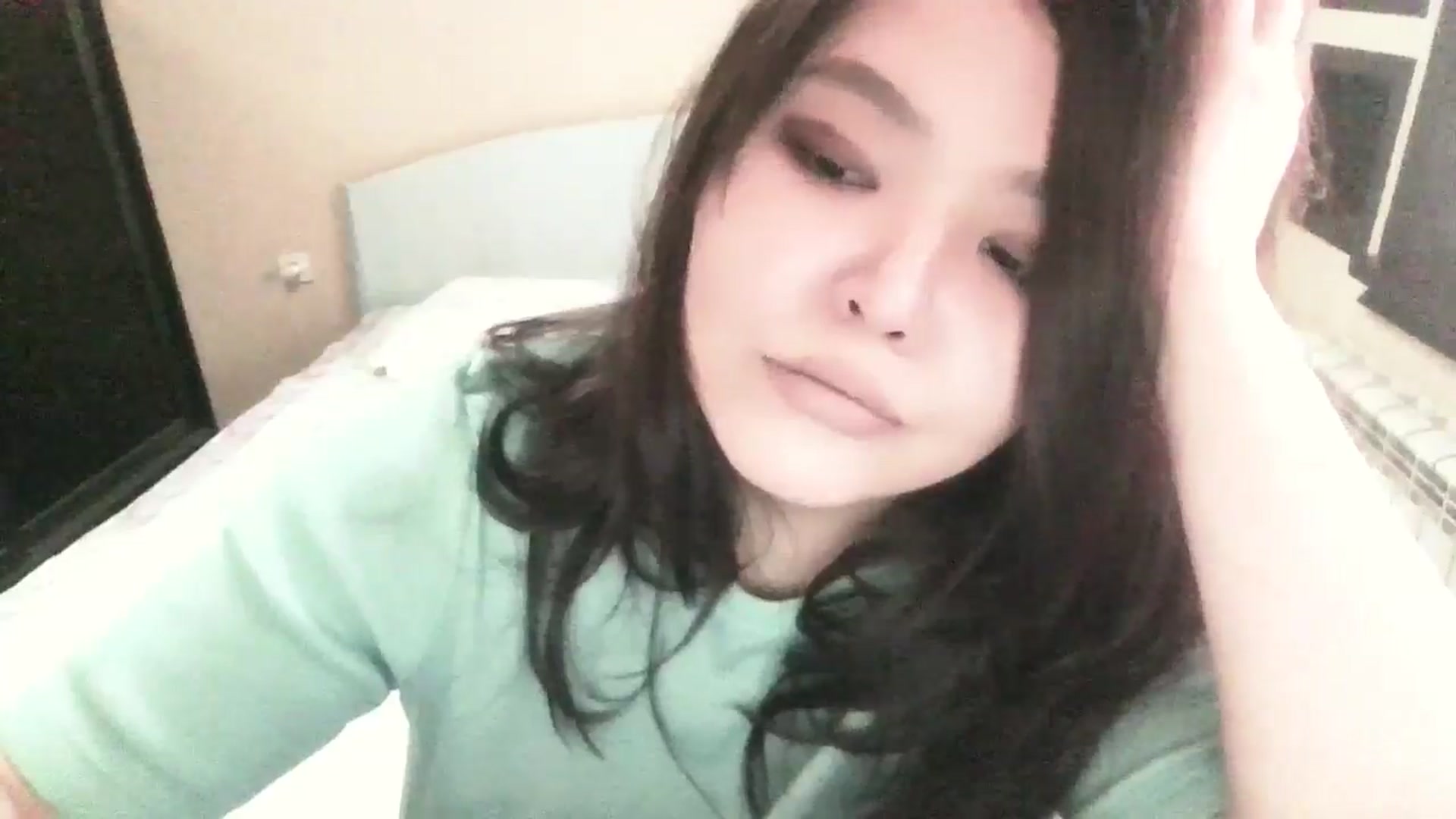 Gallery image thumbnail from AmaiSan's myfreecams stream on, 04/26/2024, 07:01 image 6 of 20