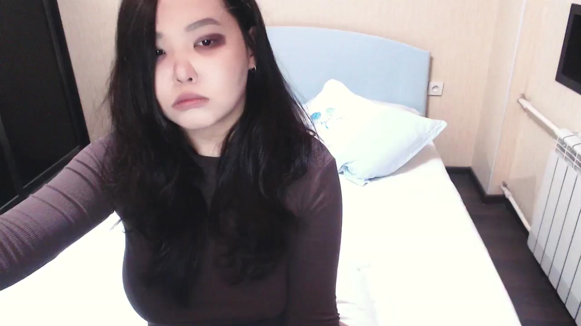 Gallery image thumbnail from AmaiSan's myfreecams stream on, 10/13/2024, 18:42 image 6 of 20