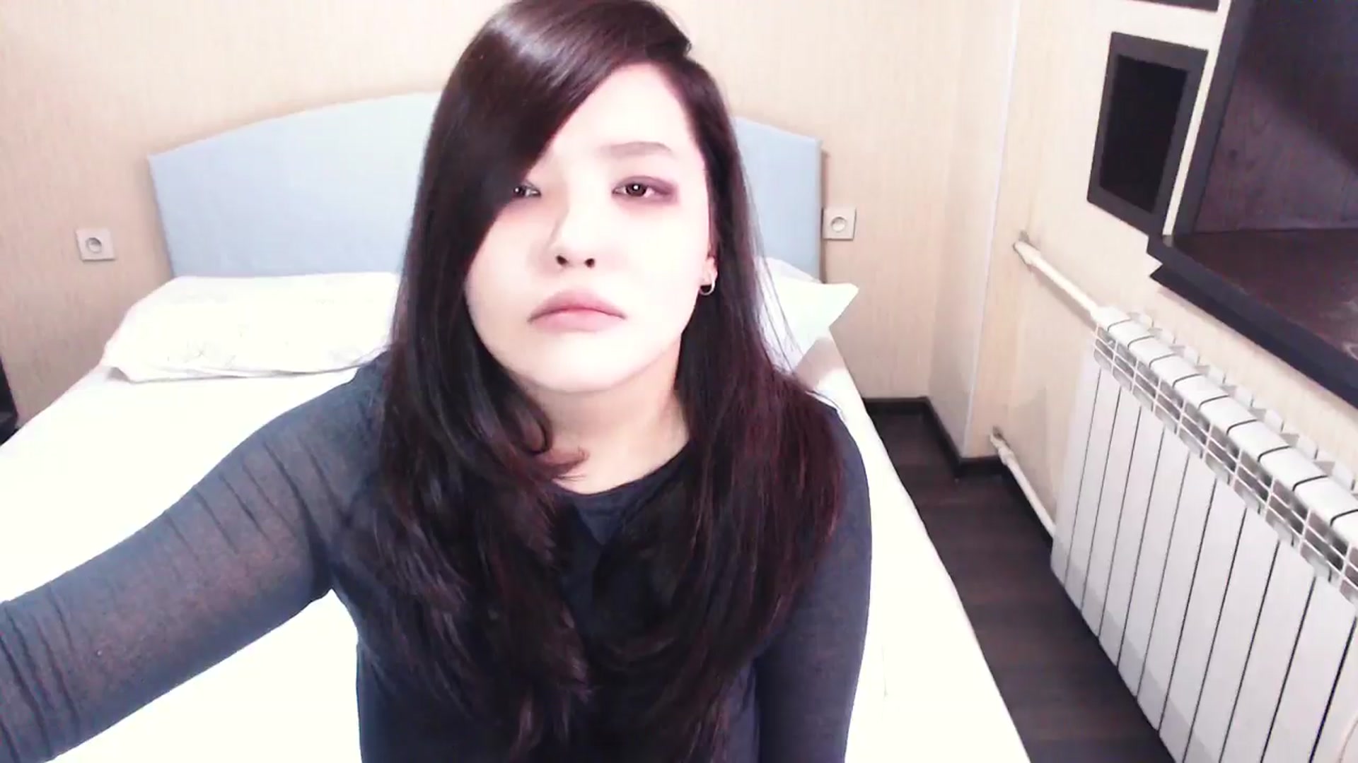 Gallery image thumbnail from AmaiSan's myfreecams stream on, 10/14/2024, 06:59 image 11 of 20