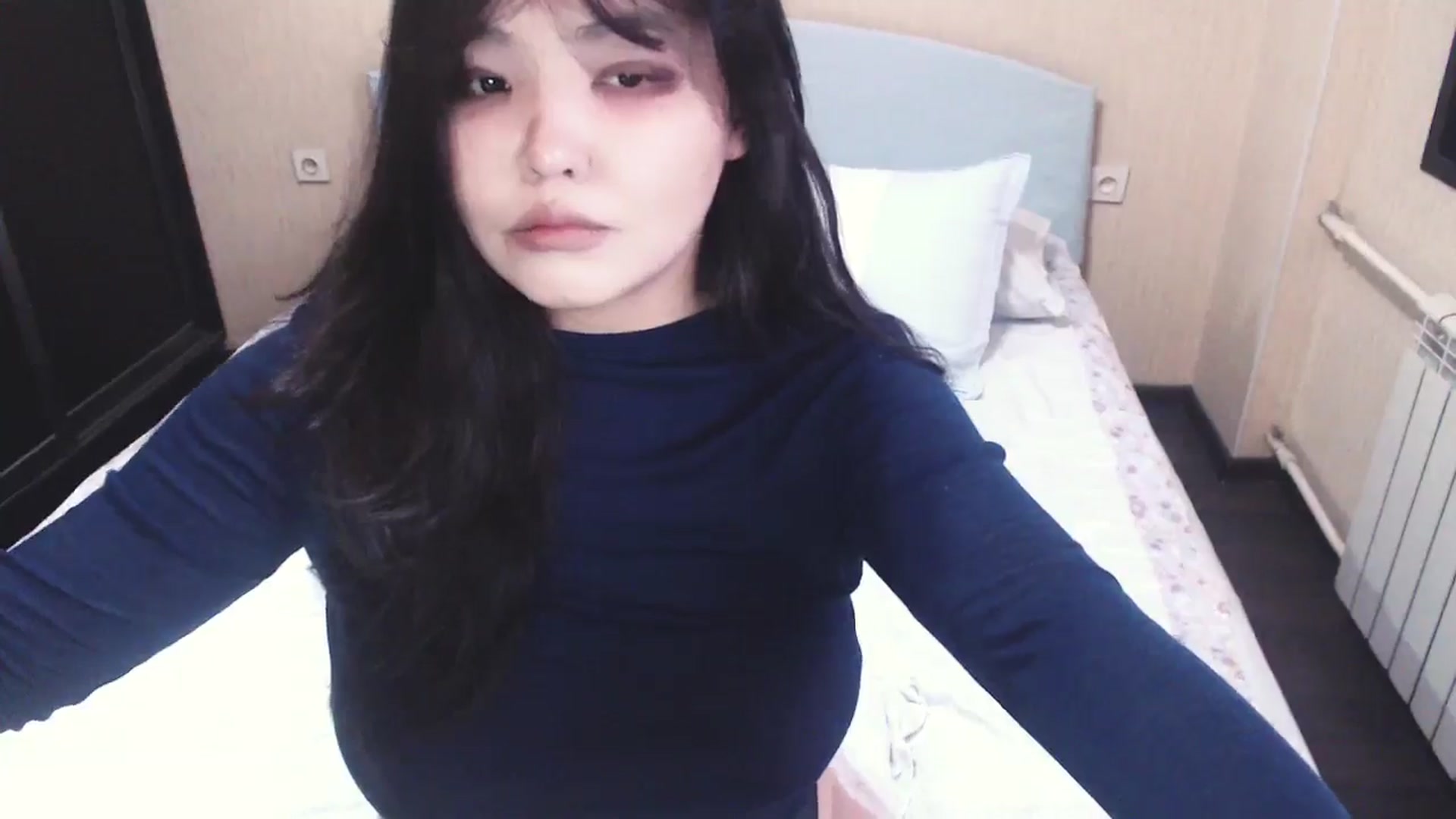 Gallery image thumbnail from AmaiSan's myfreecams stream on, 01/03/2025, 07:58 image 4 of 20