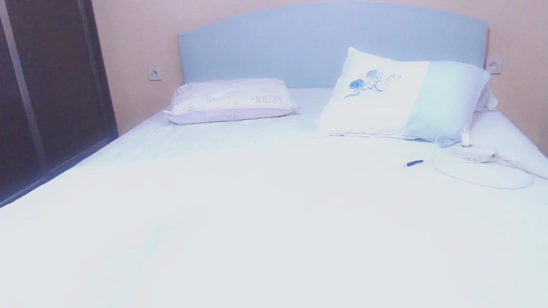 Gallery image thumbnail from AmaiSan's myfreecams stream on, 01/08/2025, 07:46 image 14 of 20