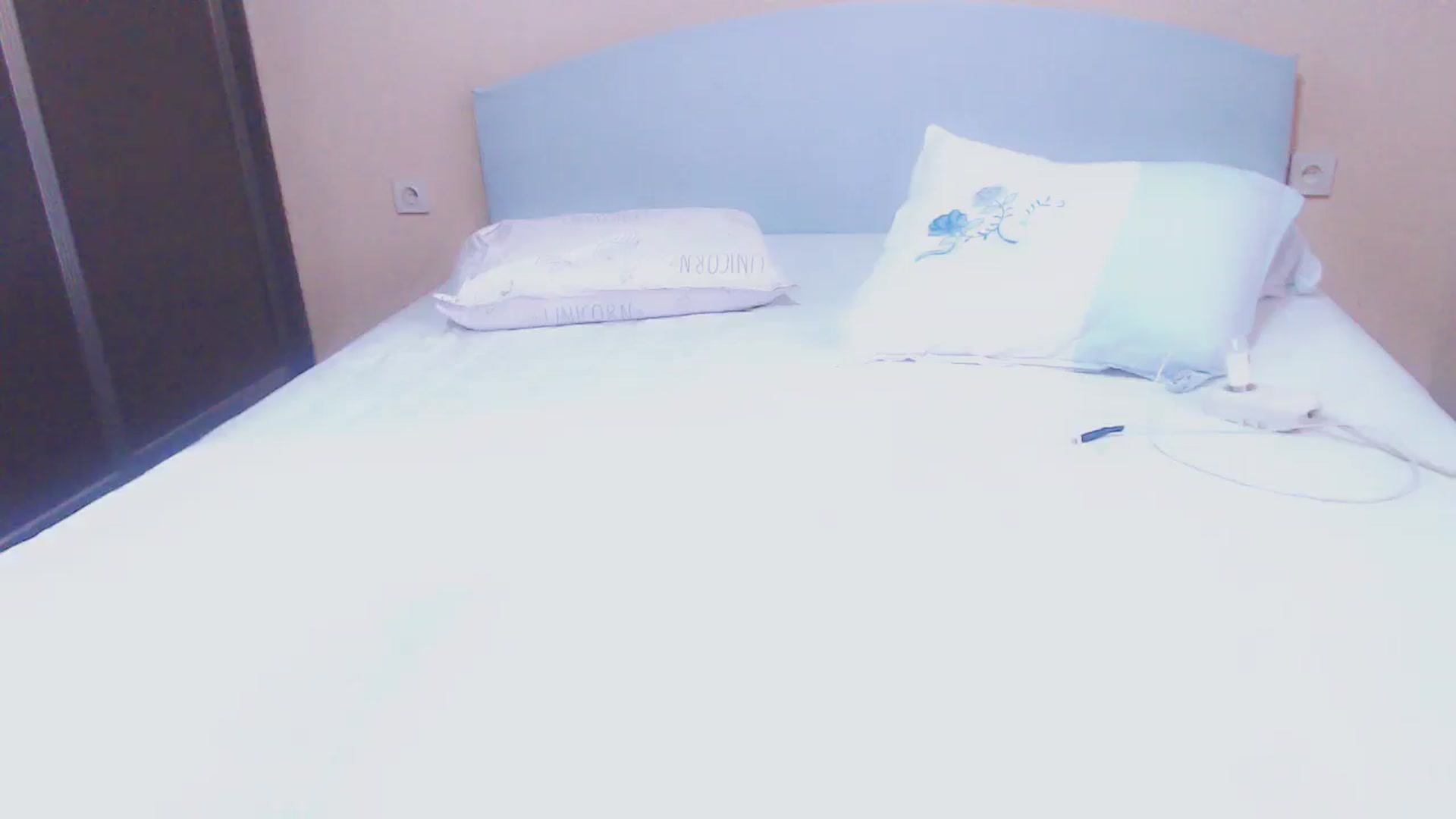 Gallery image thumbnail from AmaiSan's myfreecams stream on, 01/08/2025, 07:46 image 11 of 20