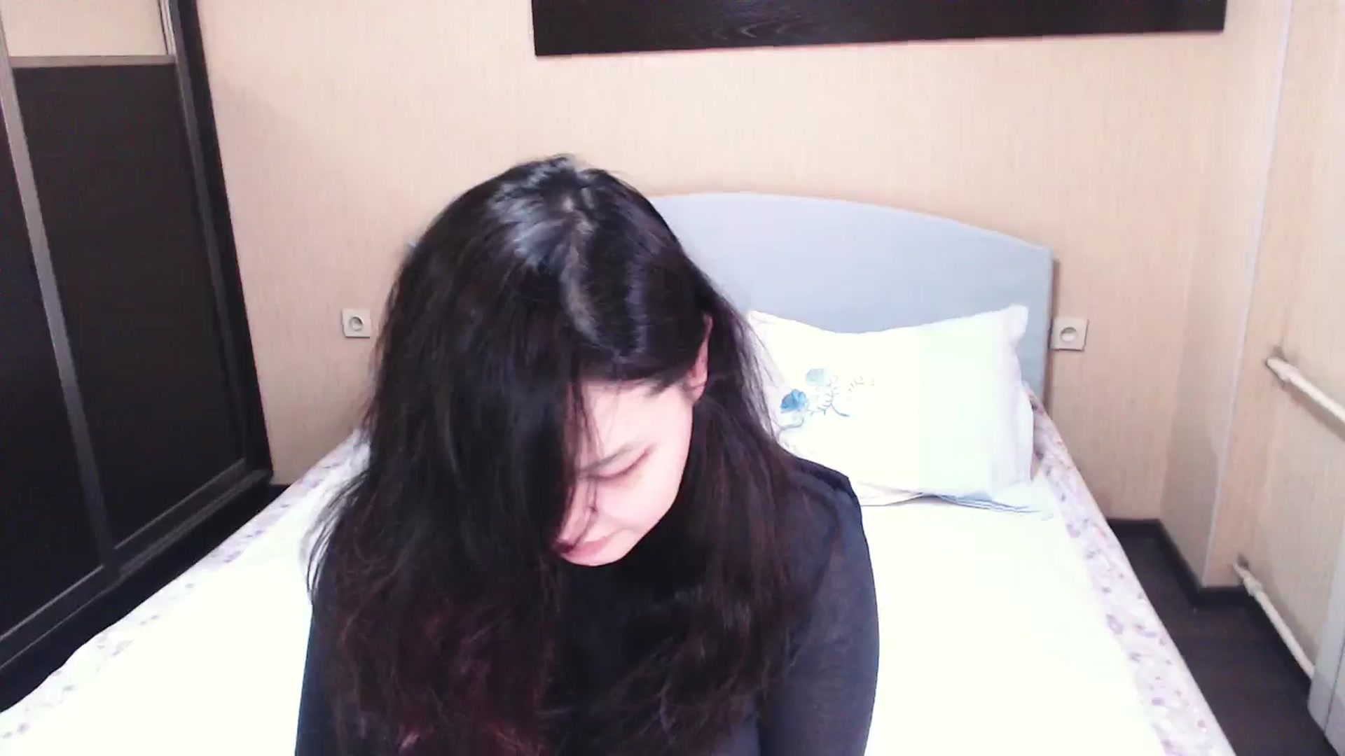 Gallery image thumbnail from AmaiSan's myfreecams stream on, 01/13/2025, 07:52 image 3 of 20