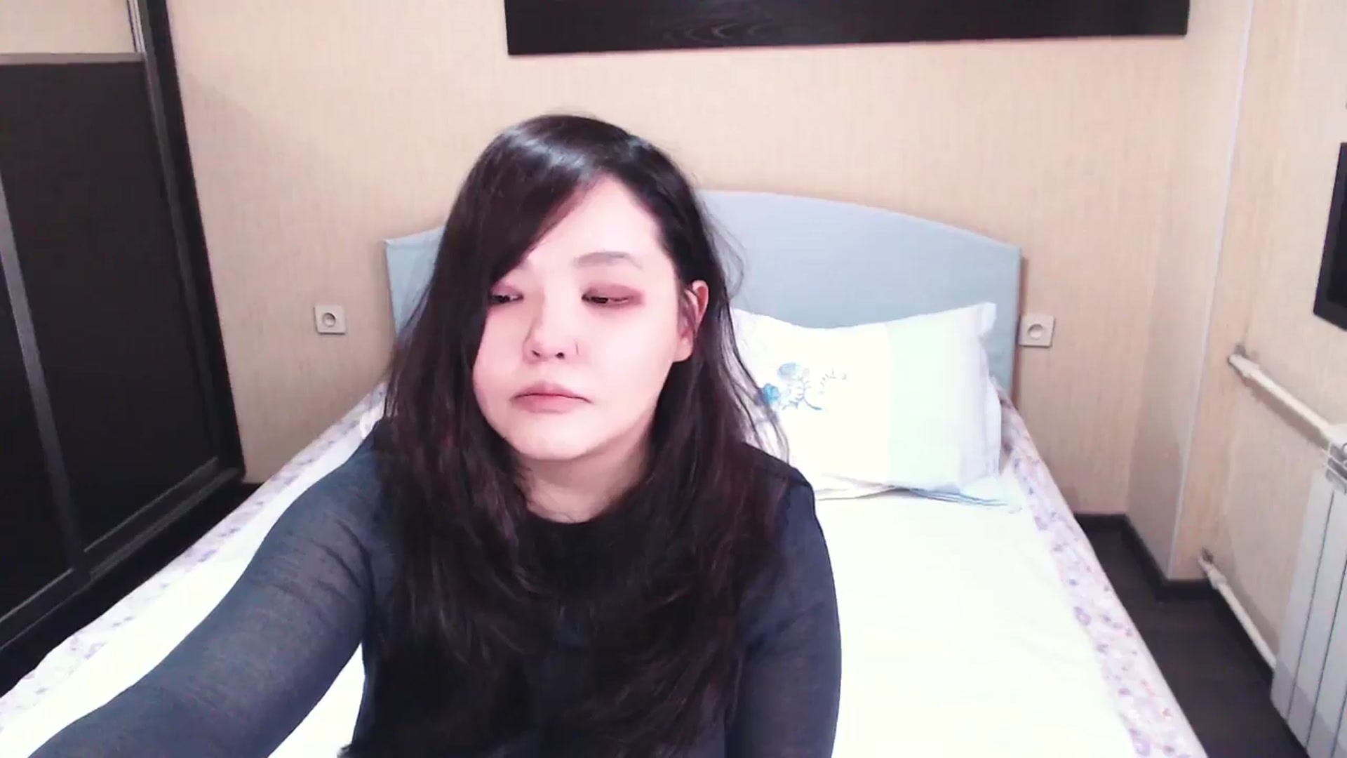 Gallery image thumbnail from AmaiSan's myfreecams stream on, 01/13/2025, 07:52 image 8 of 20