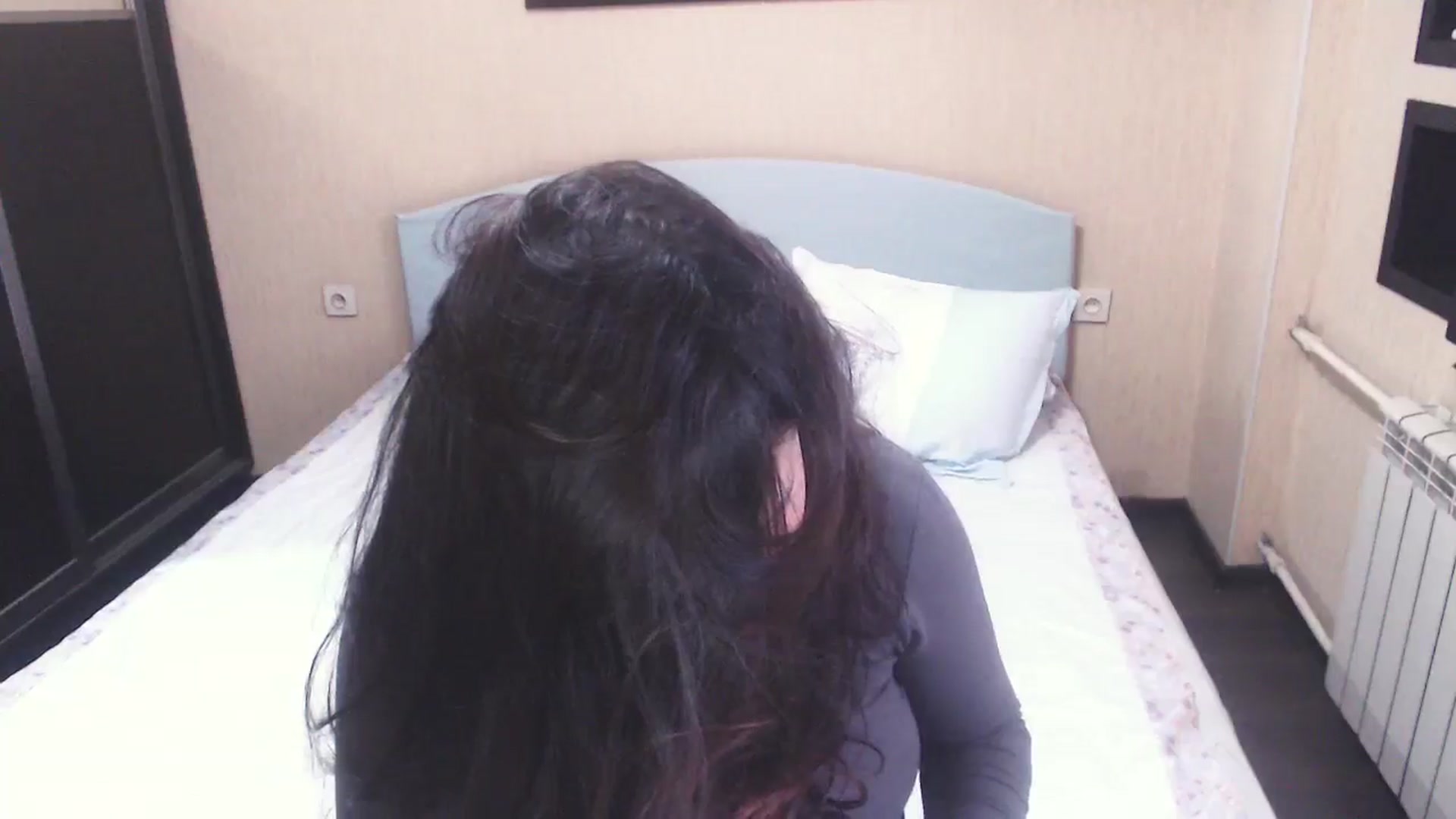 Gallery image thumbnail from AmaiSan's myfreecams stream on, 01/16/2025, 07:25 image 12 of 20