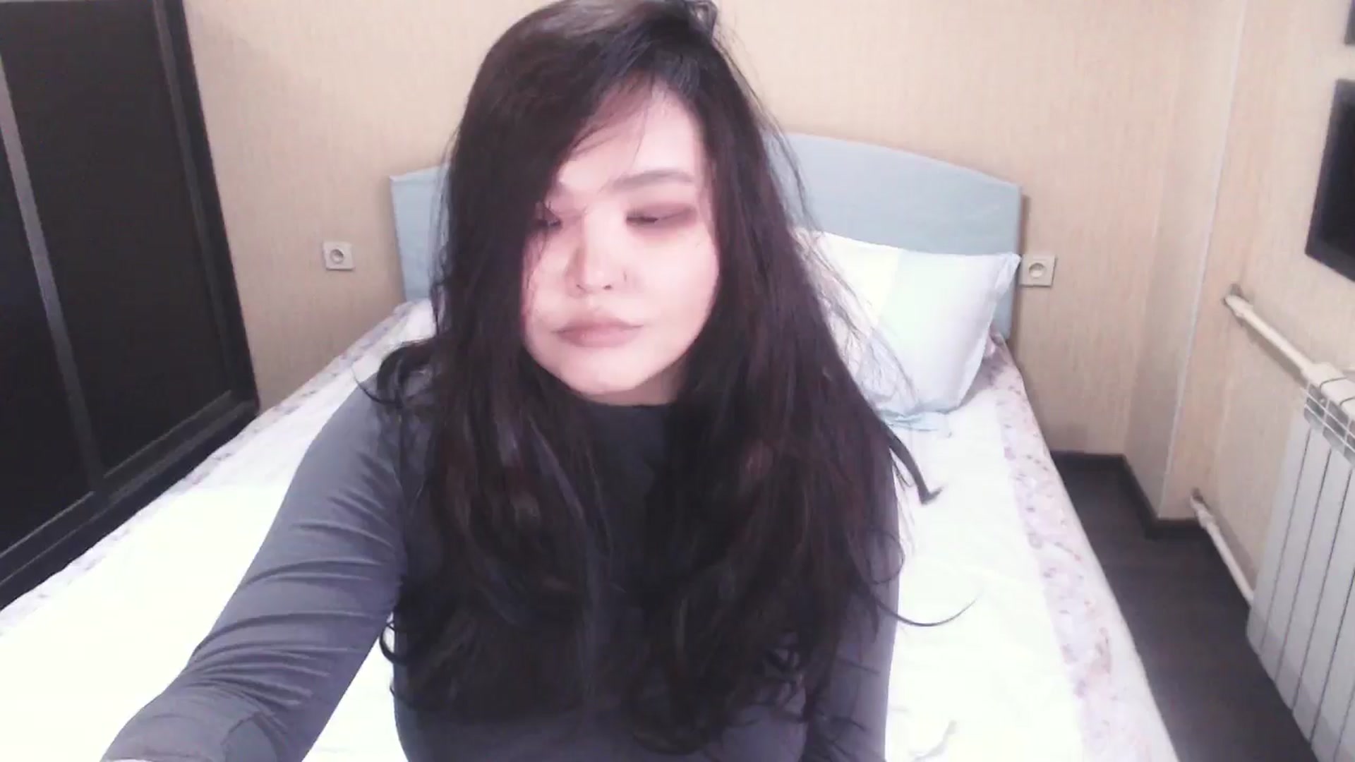 Gallery image thumbnail from AmaiSan's myfreecams stream on, 01/16/2025, 08:19 image 19 of 20
