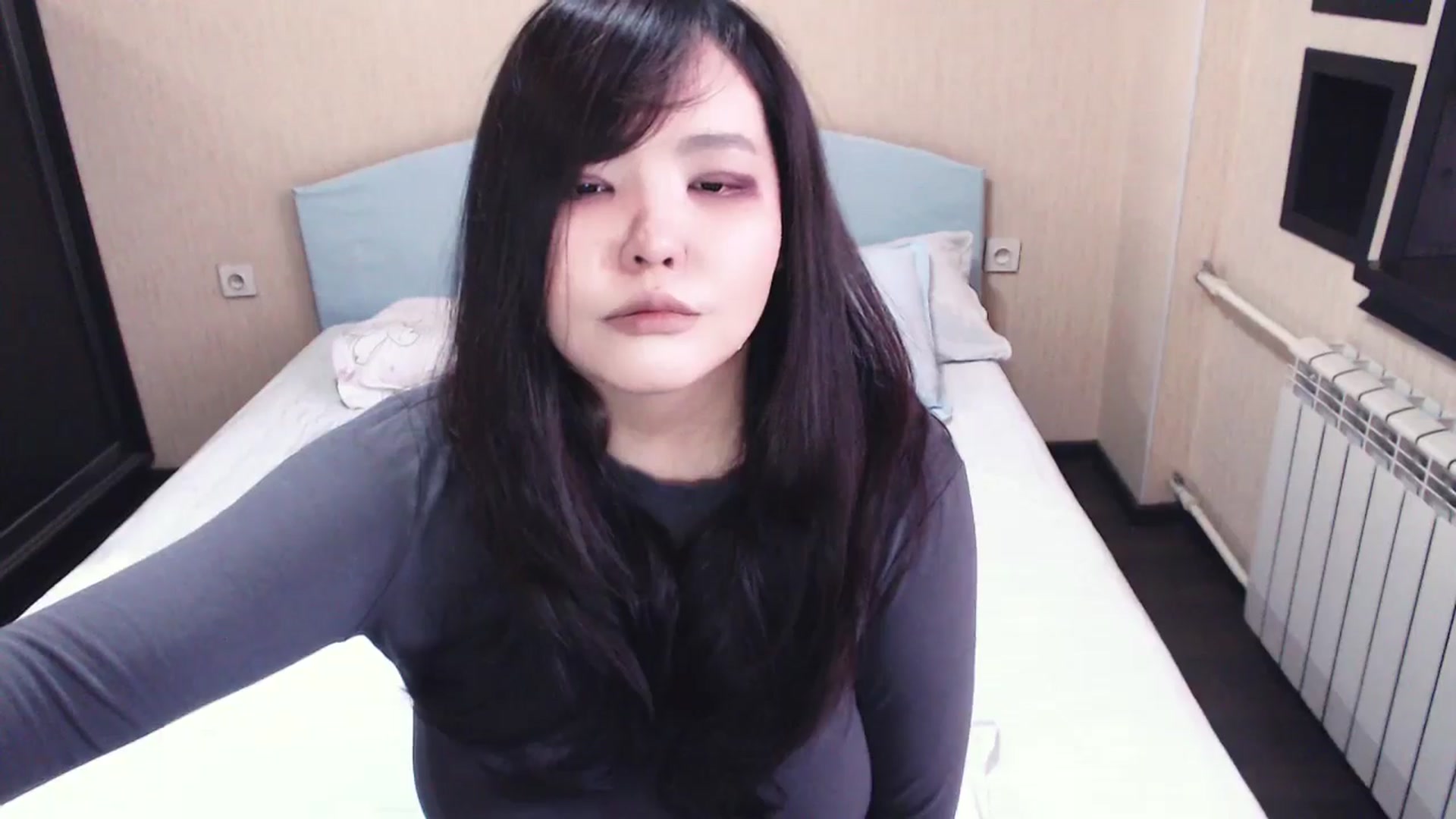 Gallery image thumbnail from AmaiSan's myfreecams stream on, 01/27/2025, 07:58 image 12 of 20