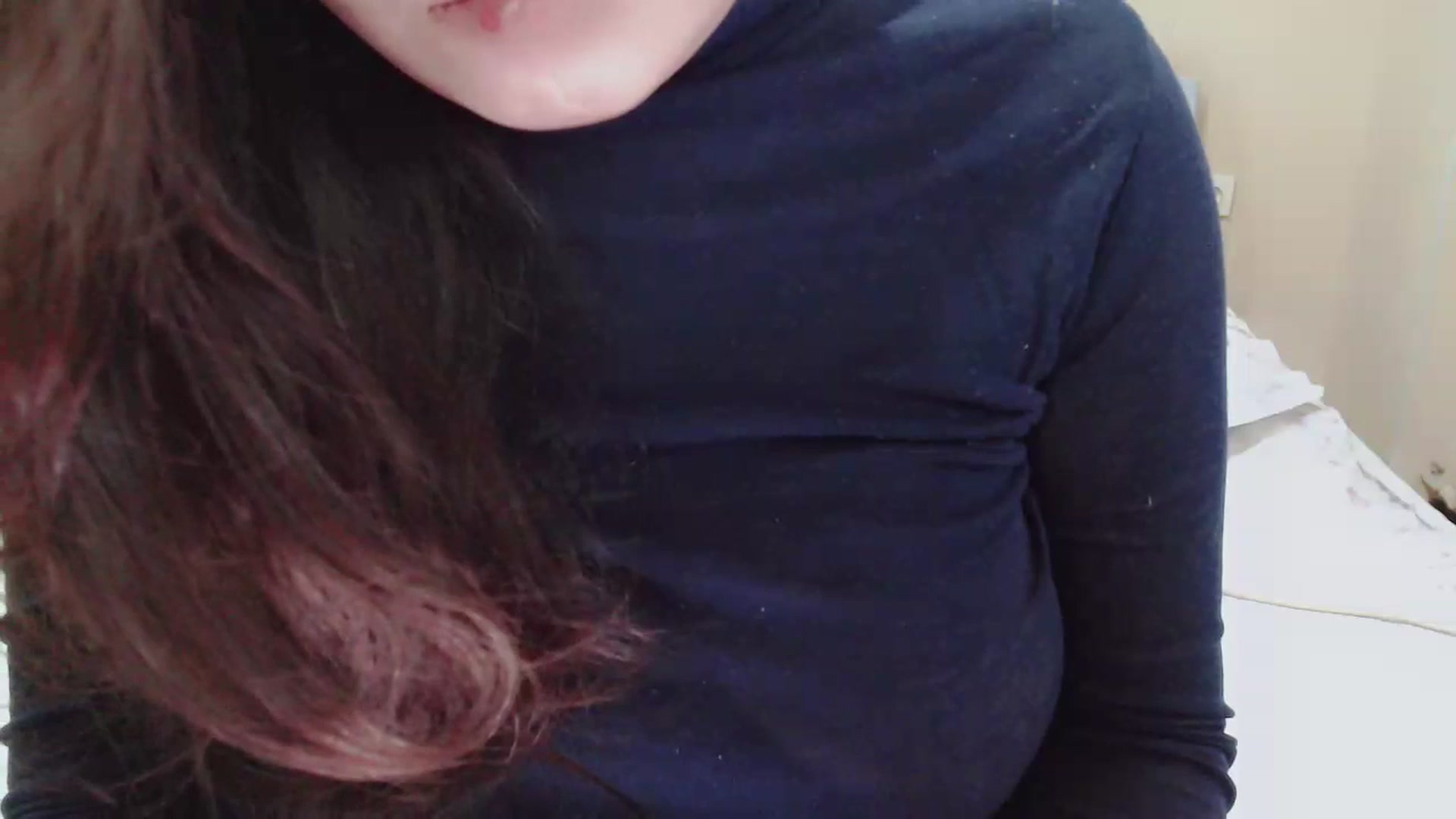 Gallery image thumbnail from AmaiSan's myfreecams stream on, 02/05/2025, 07:51 image 17 of 20