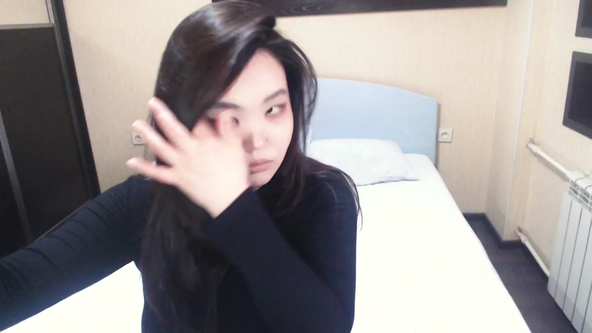 Gallery image thumbnail from AmaiSan's myfreecams stream on, 02/10/2025, 08:19 image 12 of 20
