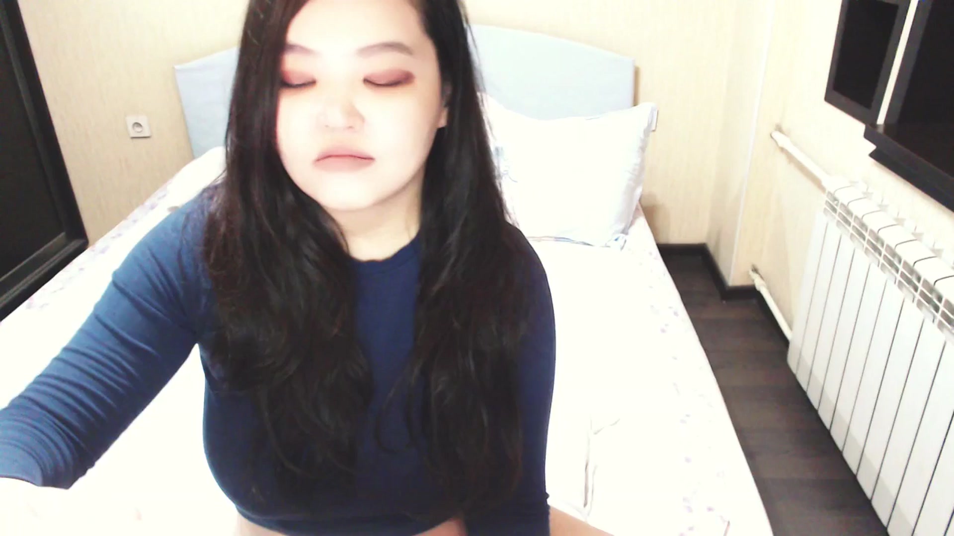 Gallery image thumbnail from AmaiSan's myfreecams stream on, 02/15/2025, 13:32 image 15 of 20