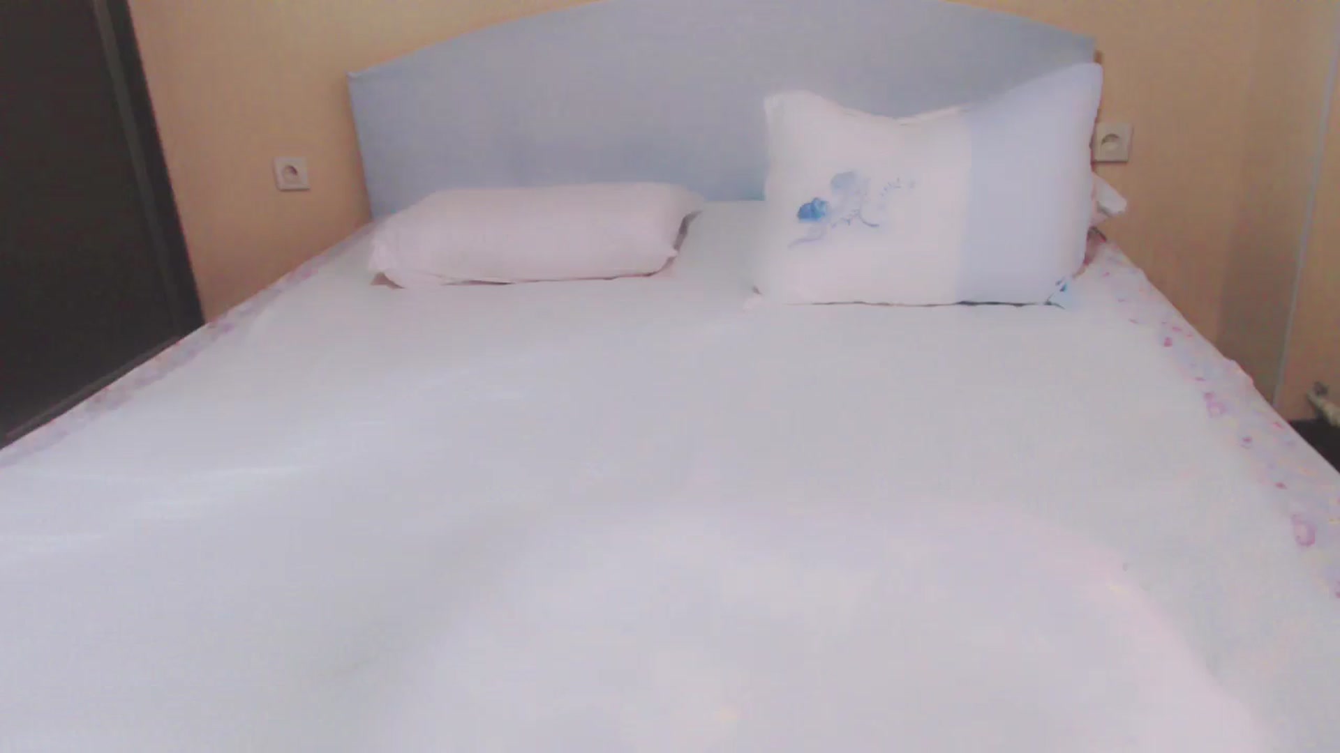 Gallery image thumbnail from AmaiSan's myfreecams stream on, 02/16/2025, 06:29 image 10 of 20