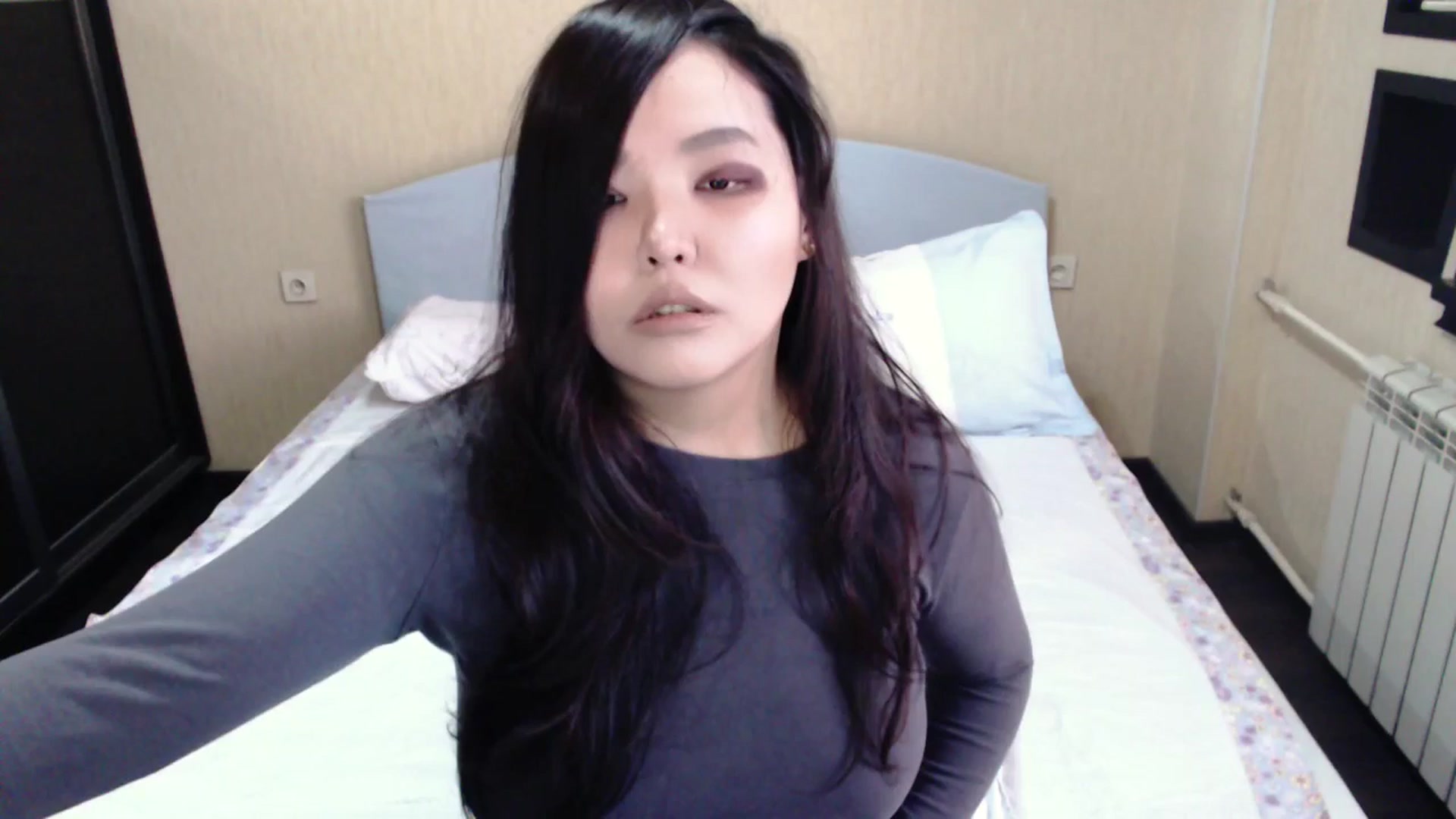 Gallery image thumbnail from AmaiSan's myfreecams stream on, 03/10/2025, 06:43 image 5 of 20