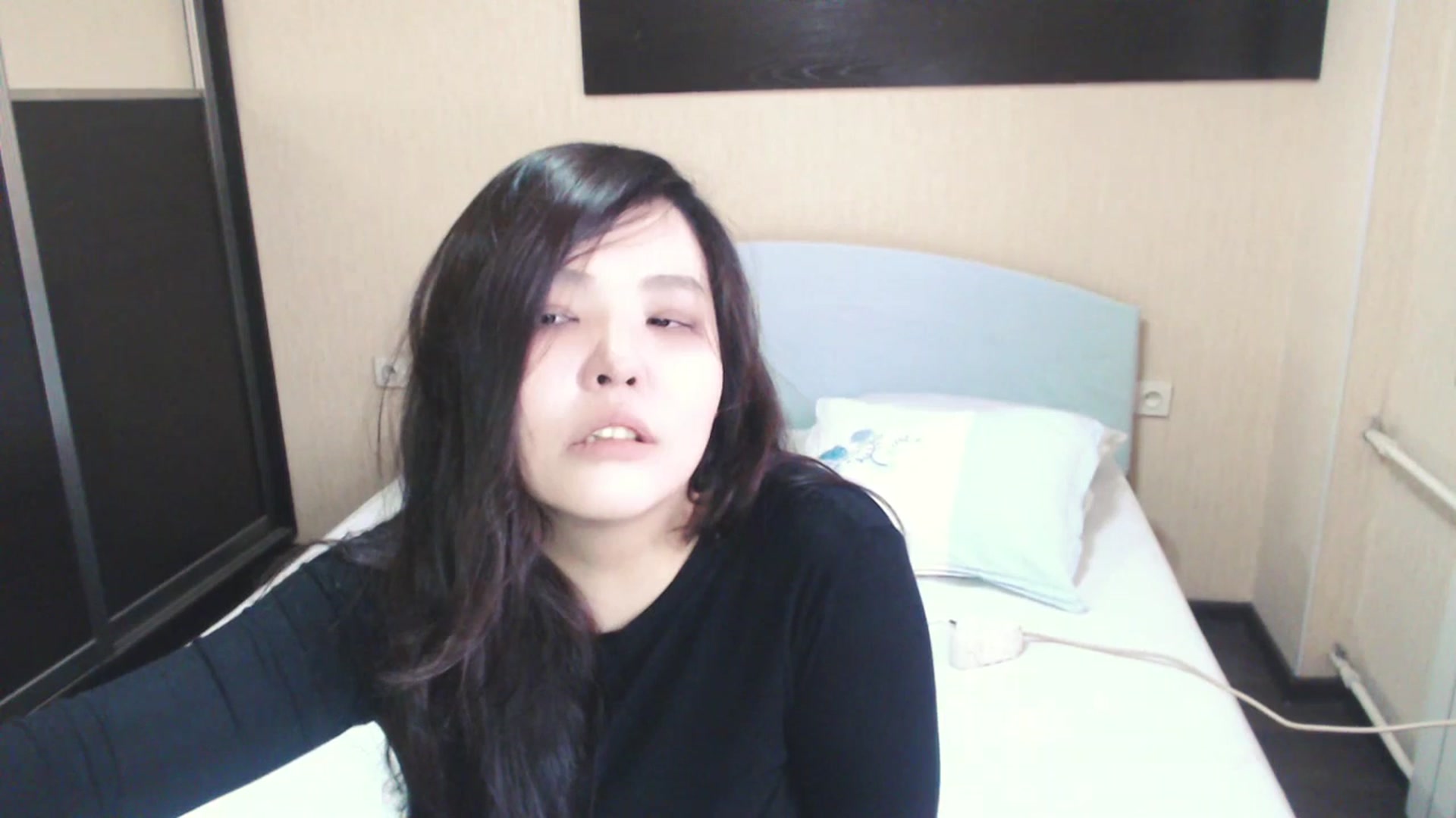 Gallery image thumbnail from AmaiSan's myfreecams stream on, 03/21/2025, 06:17 image 9 of 20