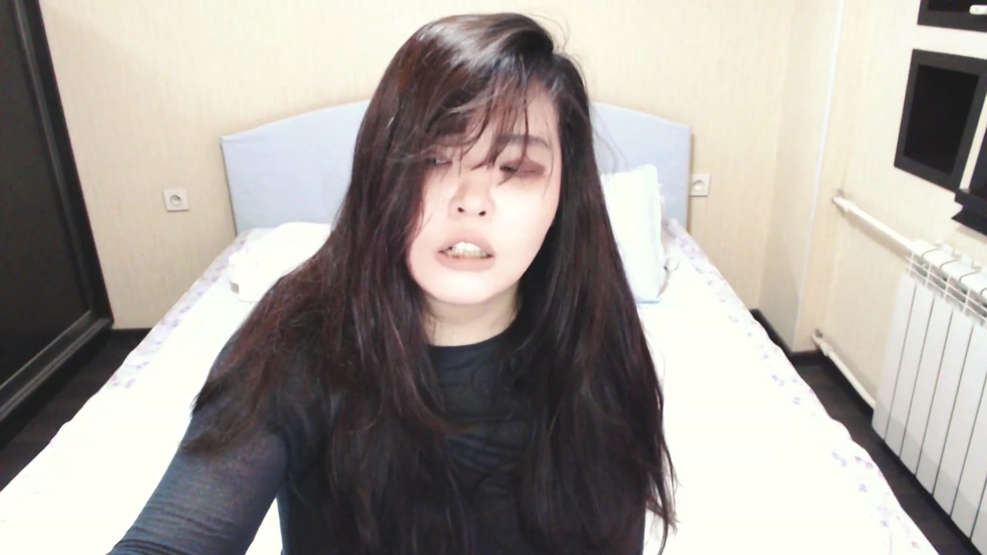 Gallery image thumbnail from AmaiSan's myfreecams stream on, 03/24/2025, 08:14 image 9 of 20