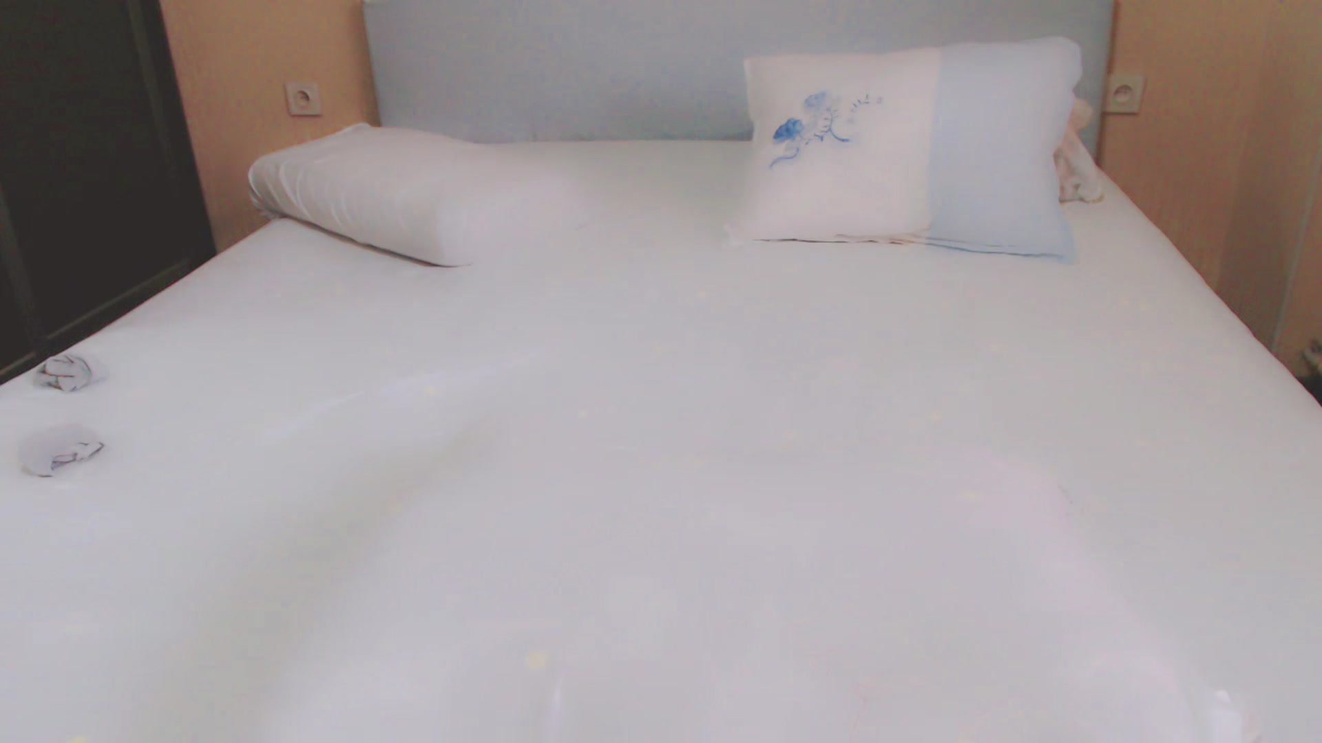 Gallery image thumbnail from AmaiSan's myfreecams stream on, 04/01/2025, 06:25 image 9 of 20