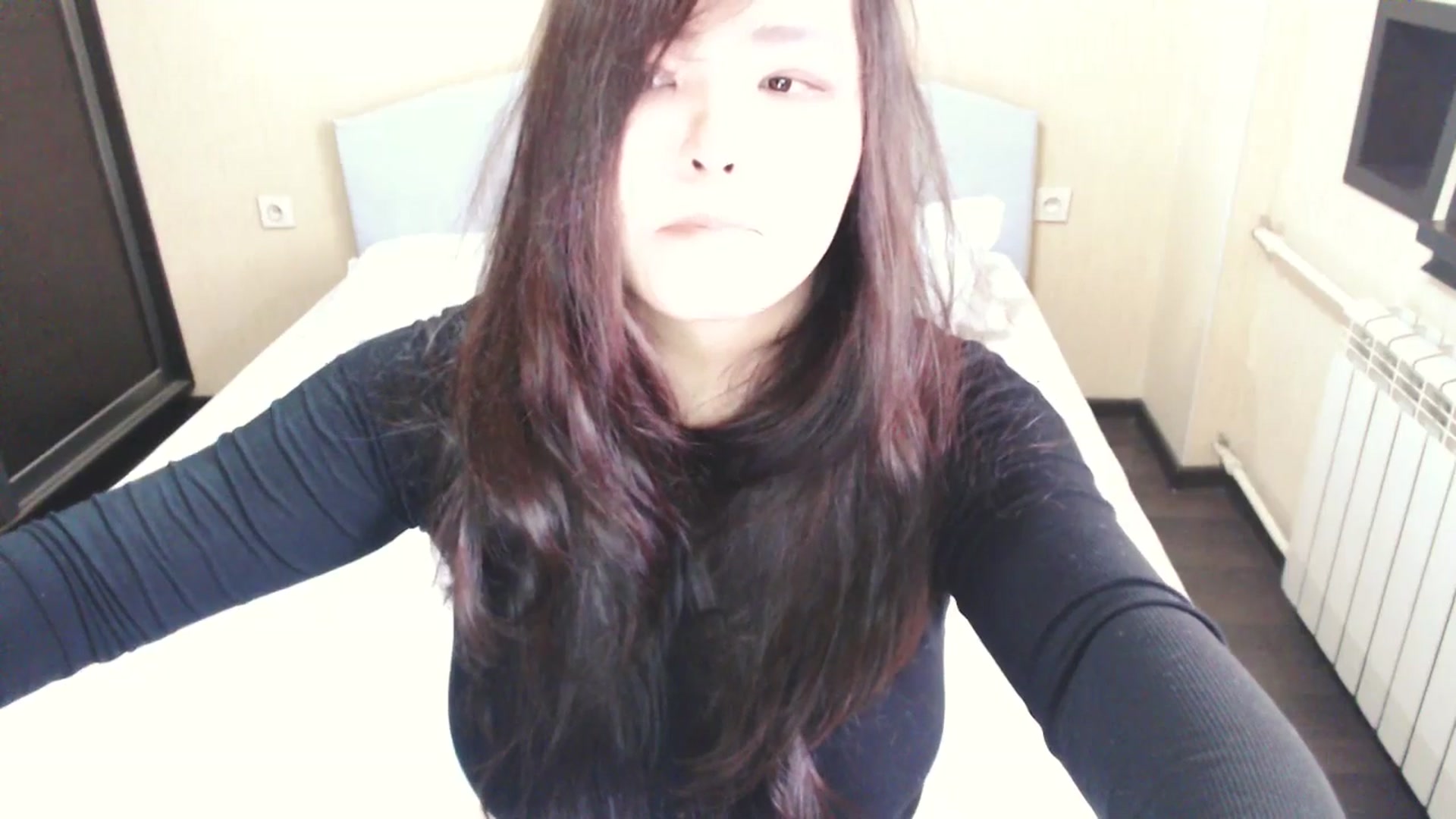 Gallery image thumbnail from AmaiSan's myfreecams stream on, 04/04/2025, 07:20 image 7 of 20