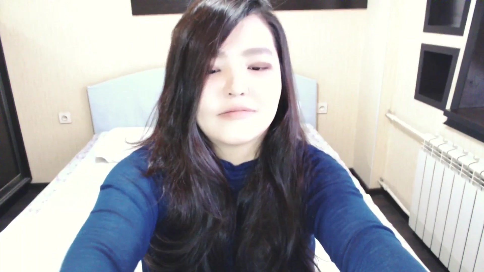 Gallery image thumbnail from AmaiSan's myfreecams stream on, 04/06/2025, 07:35 image 7 of 20