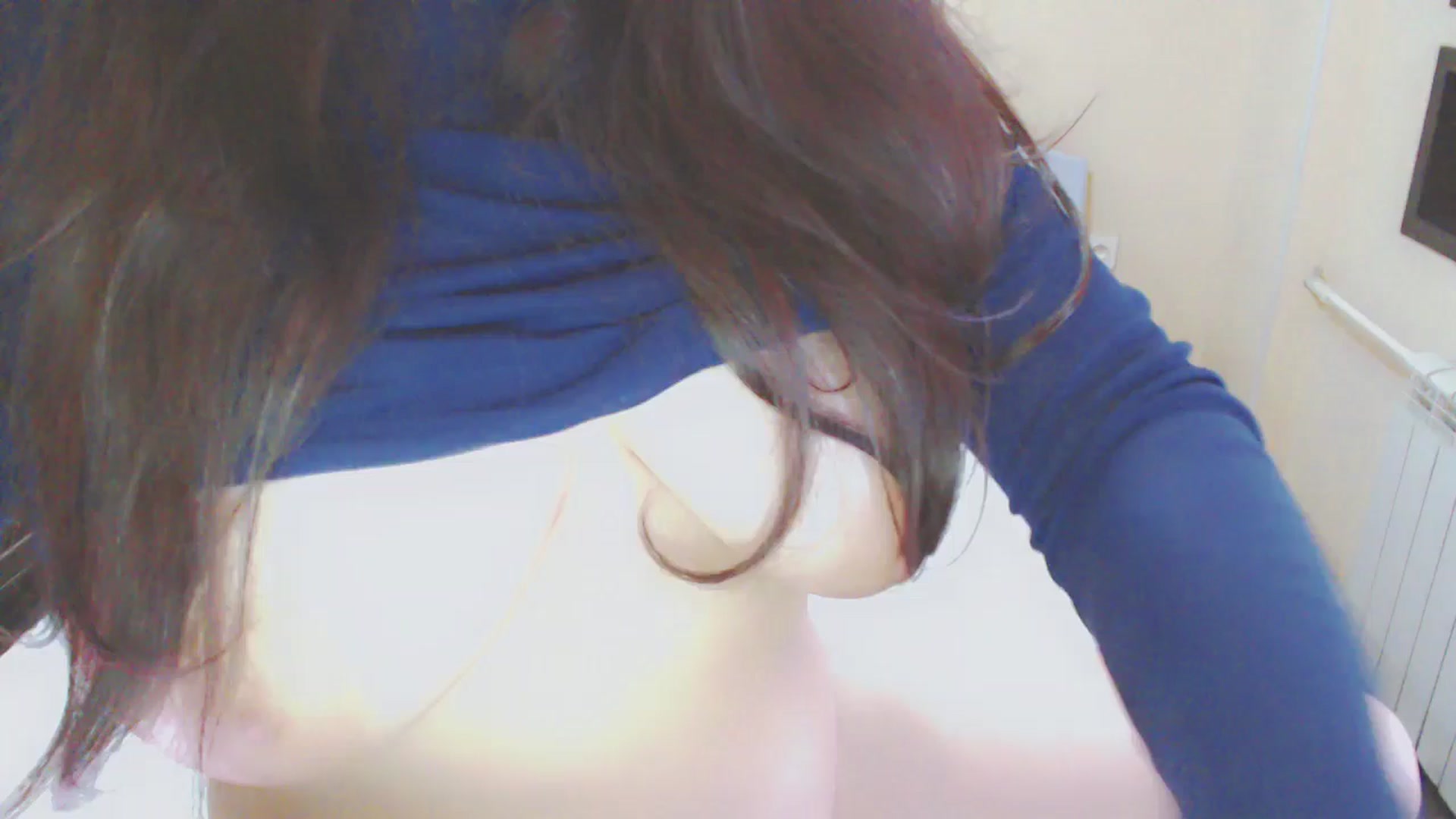 Gallery image thumbnail from AmaiSan's myfreecams stream on, 04/06/2025, 10:53 image 6 of 20