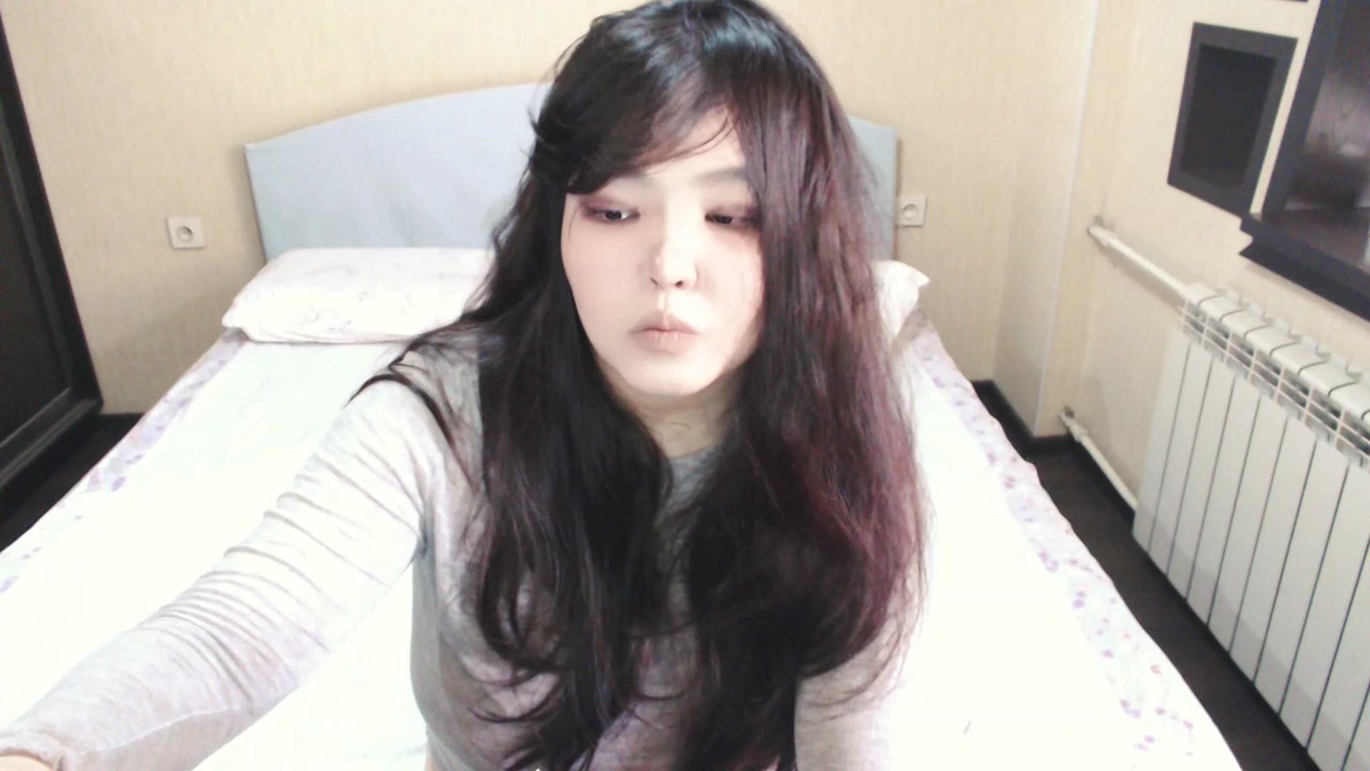 Gallery image thumbnail from AmaiSan's myfreecams stream on, 04/09/2025, 06:09 image 14 of 20