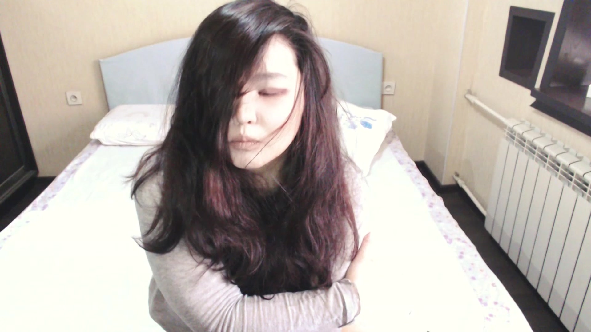Gallery image thumbnail from AmaiSan's myfreecams stream on, 04/09/2025, 06:09 image 12 of 20