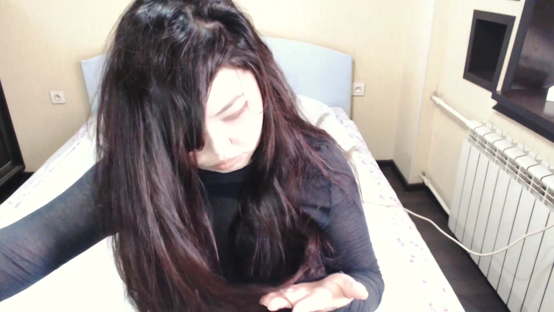 Gallery image thumbnail from AmaiSan's myfreecams stream on, 04/10/2025, 07:46 image 15 of 20
