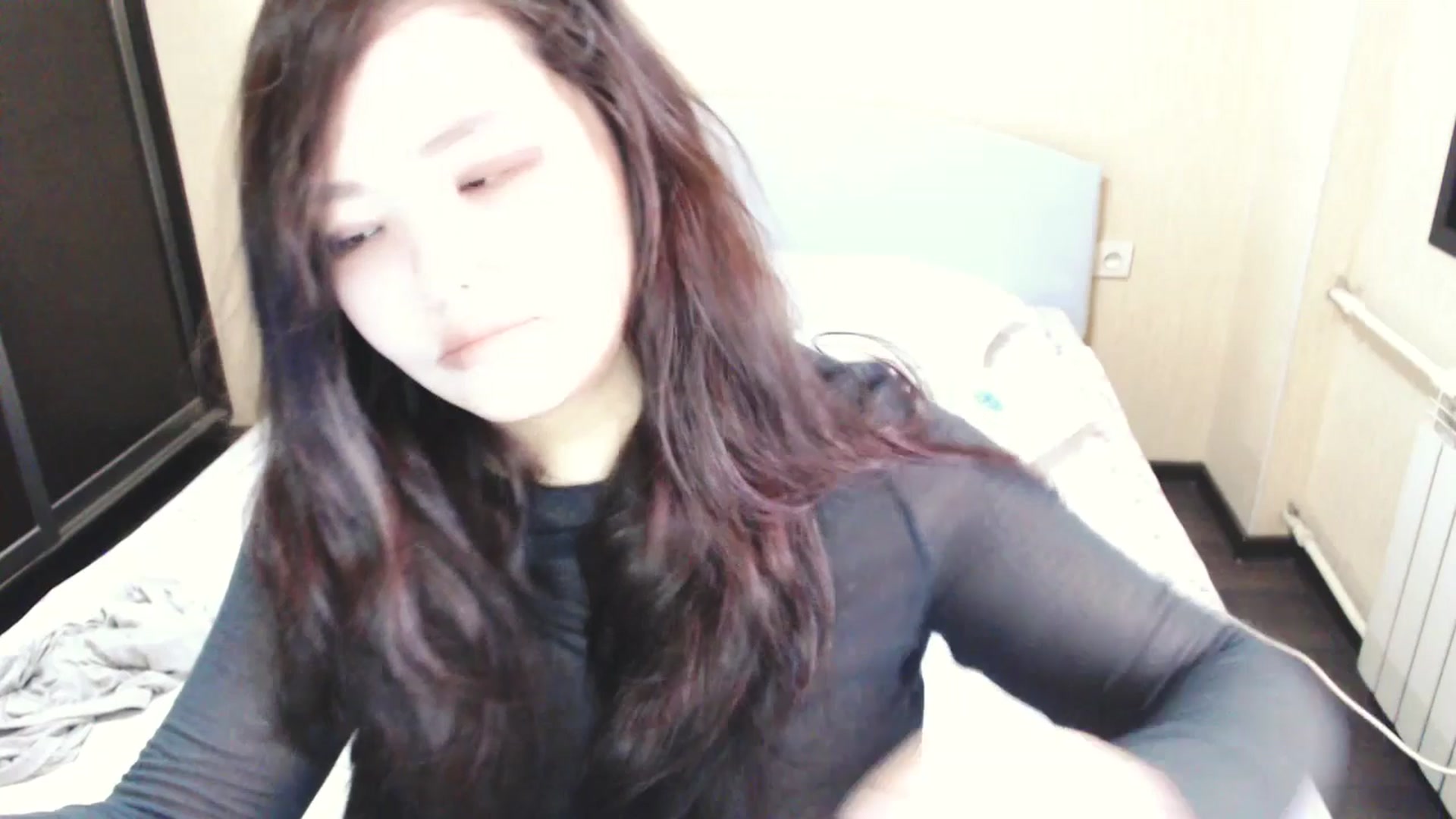 Gallery image thumbnail from AmaiSan's myfreecams stream on, 04/10/2025, 07:46 image 19 of 20