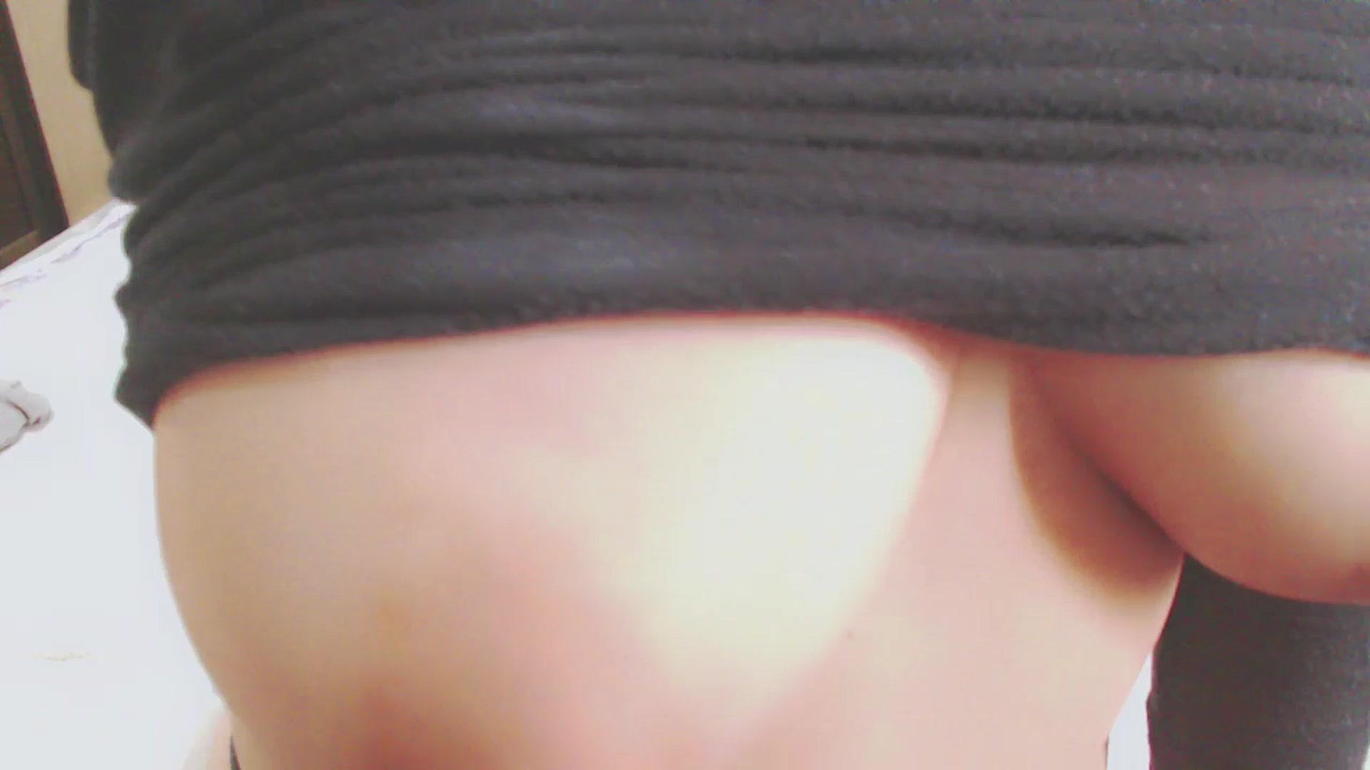 Gallery image thumbnail from AmaiSan's myfreecams stream on, 04/10/2025, 07:46 image 12 of 20