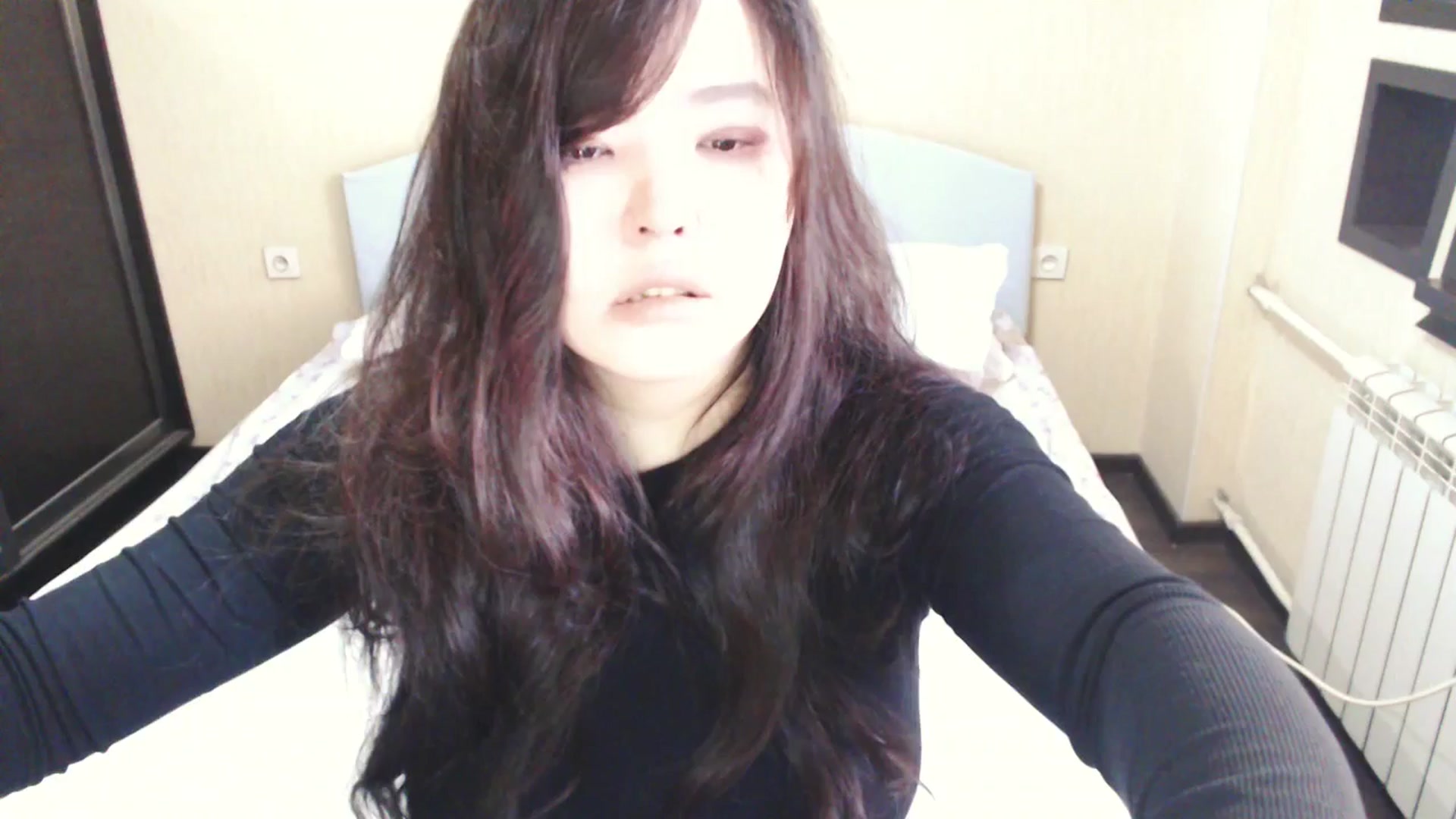 Gallery image thumbnail from AmaiSan's myfreecams stream on, 04/11/2025, 07:46 image 1 of 20