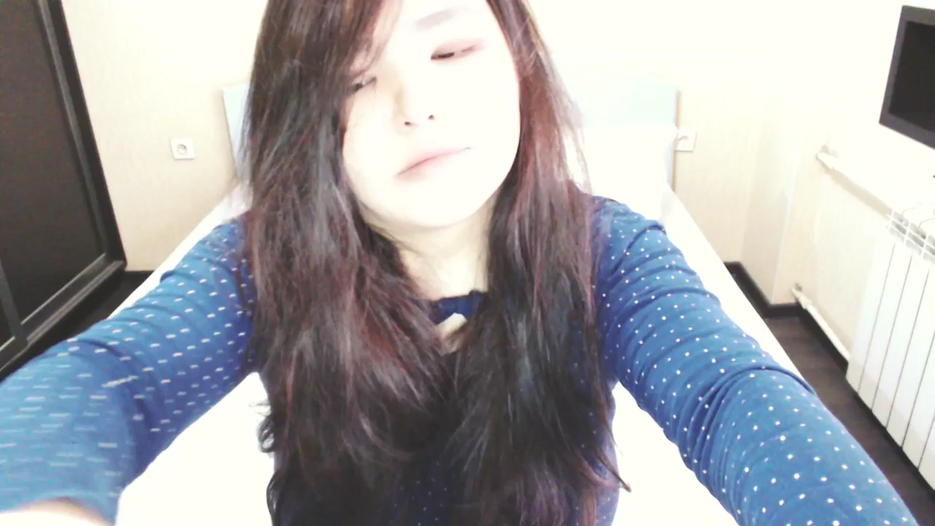 Gallery image thumbnail from AmaiSan's myfreecams stream on, 04/14/2025, 05:22 image 13 of 20