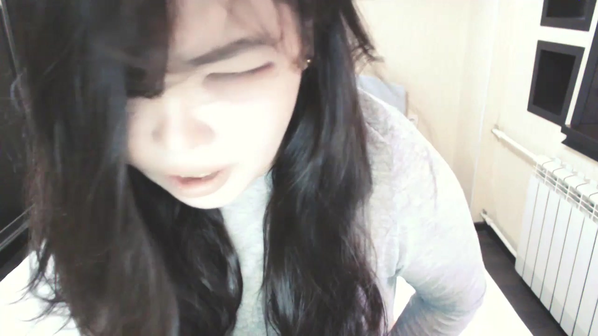 Gallery image thumbnail from AmaiSan's myfreecams stream on, 04/16/2025, 05:17 image 4 of 20