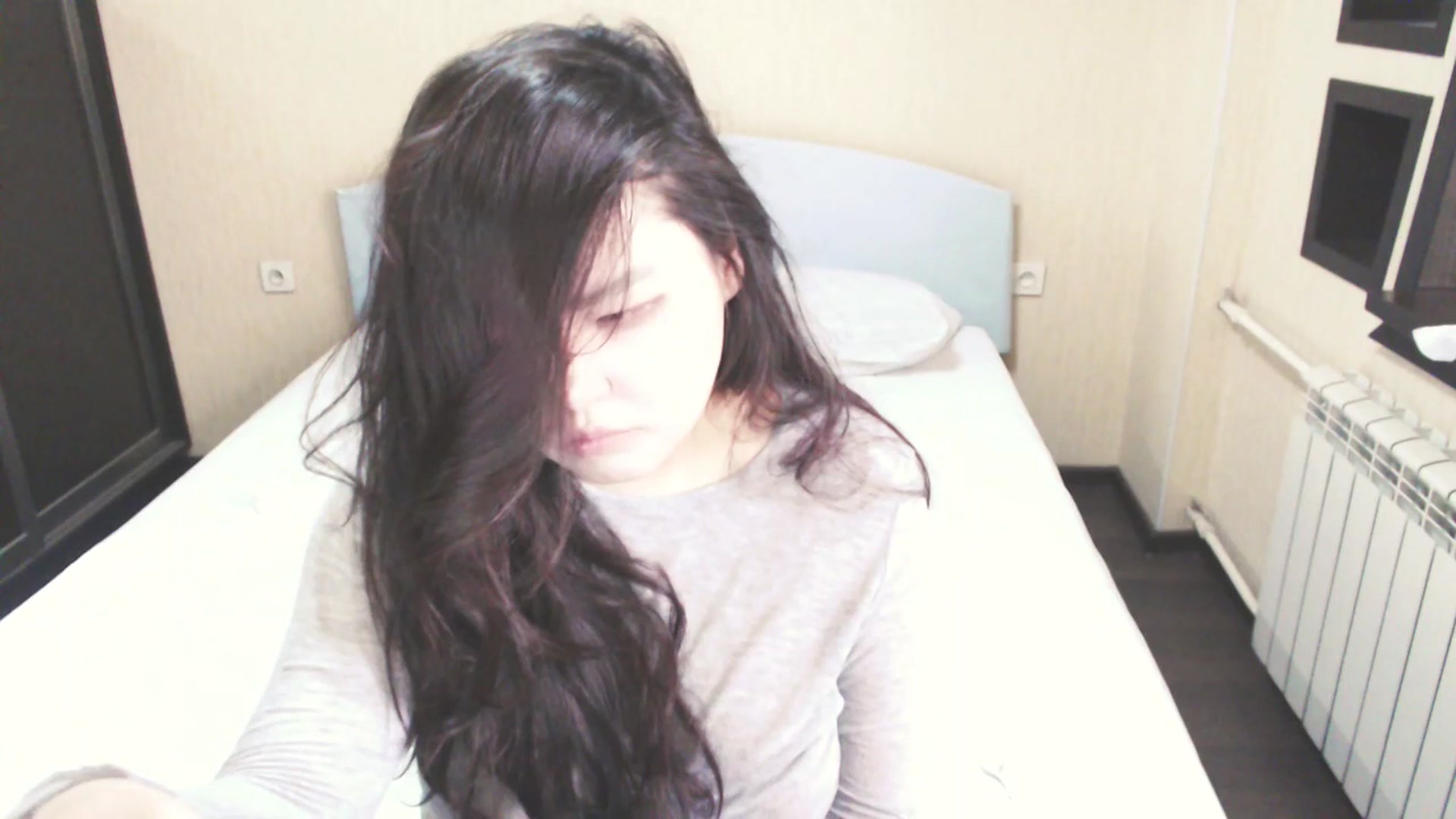 Gallery image thumbnail from AmaiSan's myfreecams stream on, 04/18/2025, 06:41 image 6 of 20