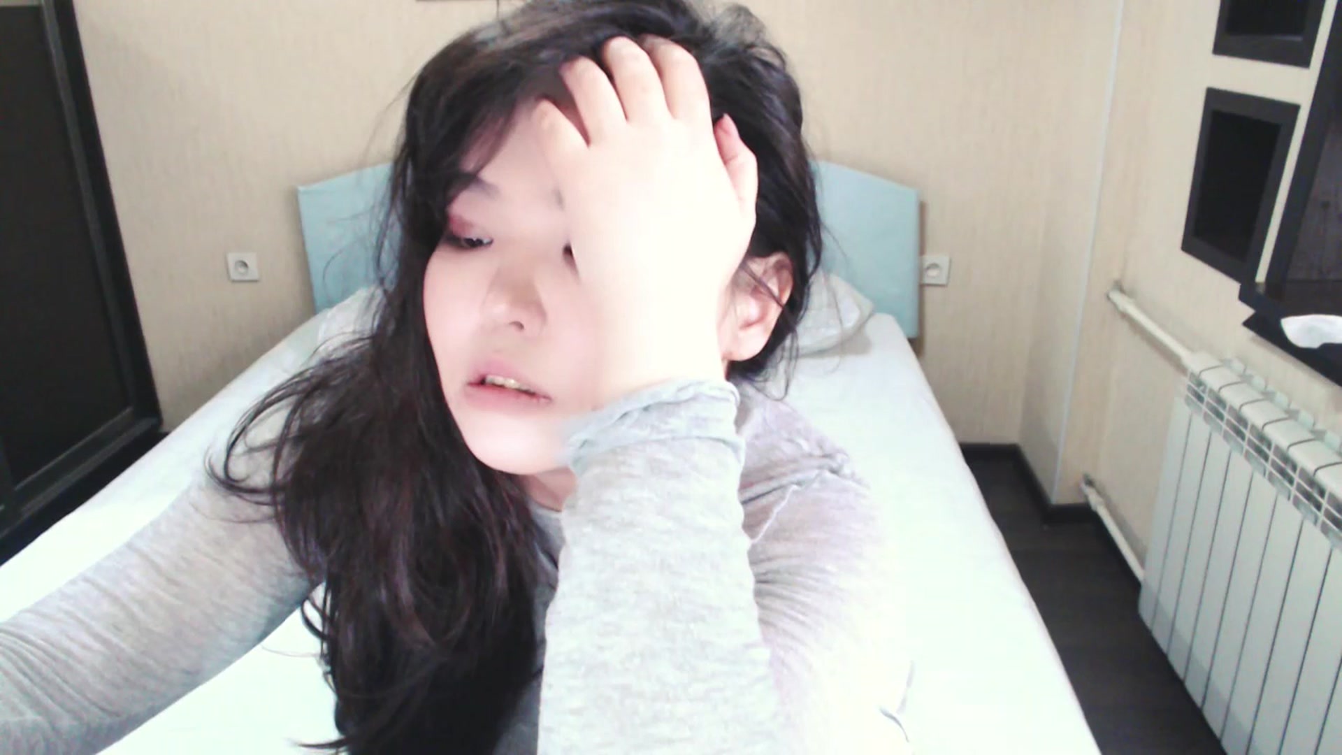 Gallery image thumbnail from AmaiSan's myfreecams stream on, 04/18/2025, 06:41 image 18 of 20