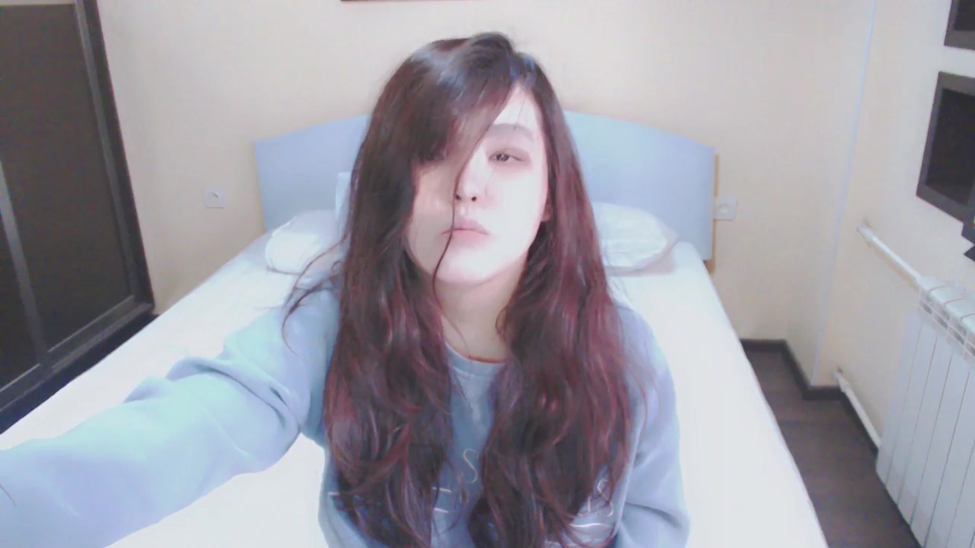 Gallery image thumbnail from AmaiSan's myfreecams stream on, 04/18/2025, 07:22 image 3 of 20