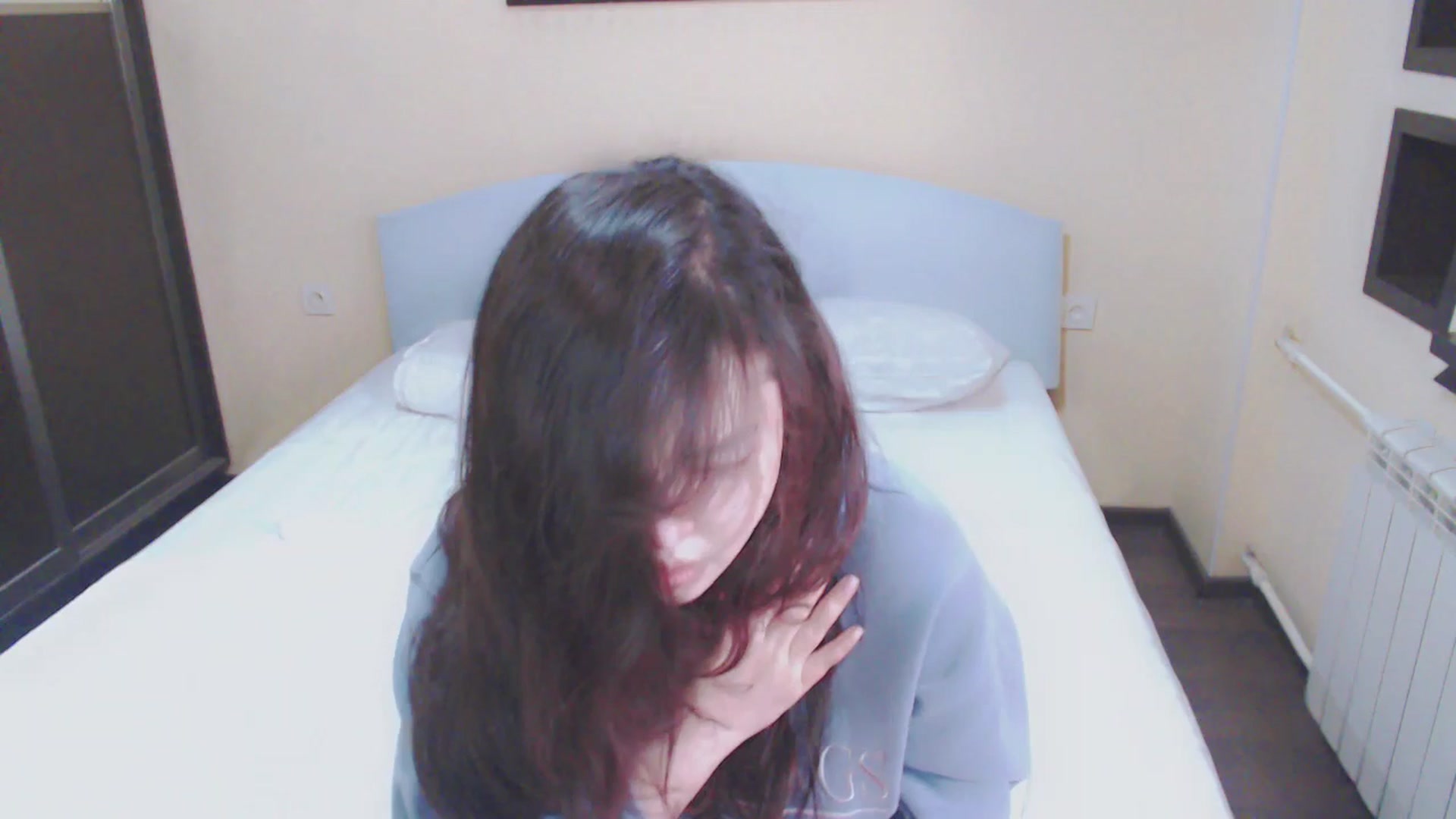 Gallery image thumbnail from AmaiSan's myfreecams stream on, 04/18/2025, 07:22 image 4 of 20