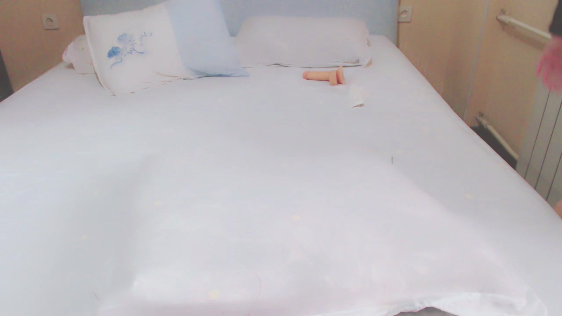 Gallery image thumbnail from AmaiSan's myfreecams stream on, 04/21/2025, 08:32 image 14 of 20
