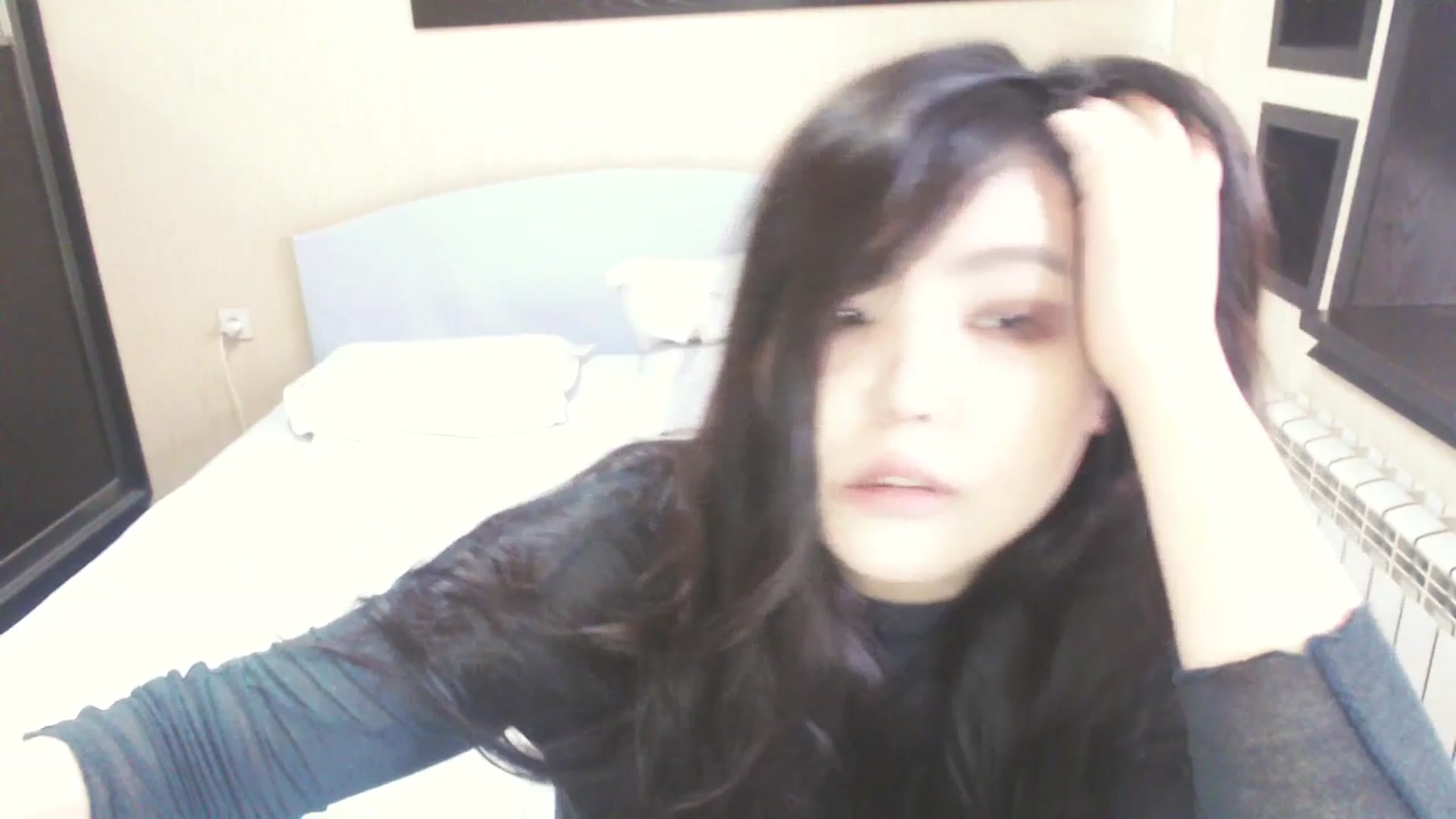 Gallery image thumbnail from AmaiSan's myfreecams stream on, 04/23/2025, 08:21 image 9 of 20