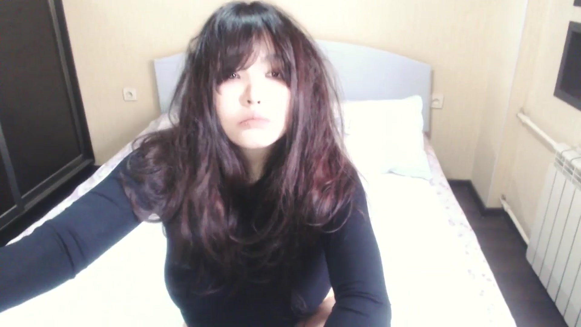 Gallery image thumbnail from AmaiSan's myfreecams stream on, 04/28/2025, 05:20 image 16 of 20