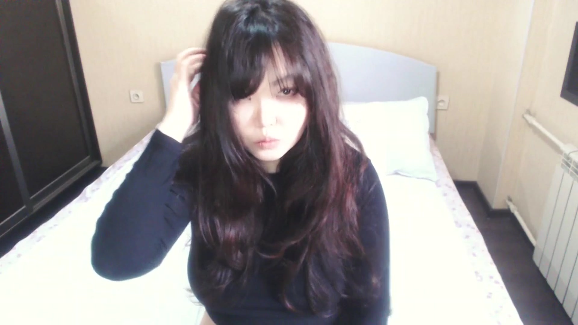 Gallery image thumbnail from AmaiSan's myfreecams stream on, 04/28/2025, 05:20 image 2 of 20