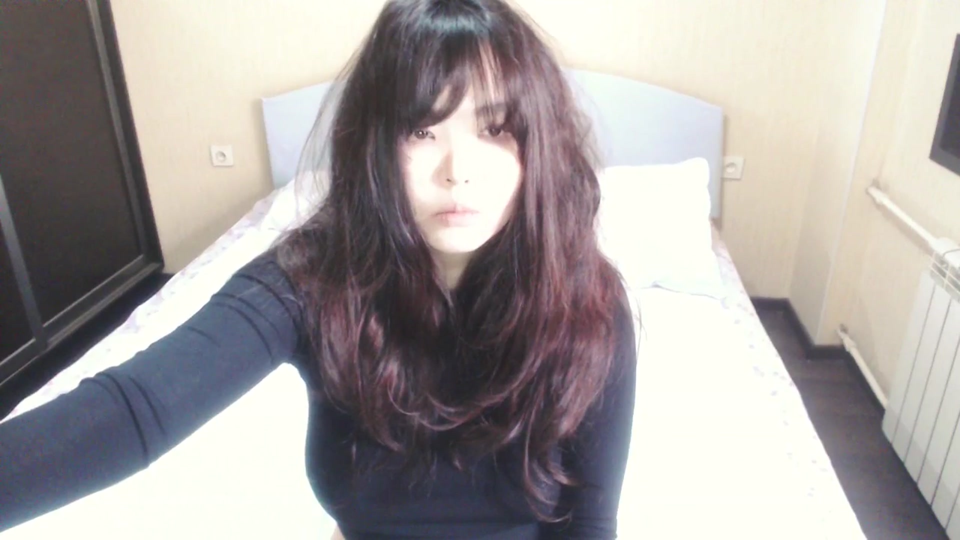 Gallery image thumbnail from AmaiSan's myfreecams stream on, 04/28/2025, 05:20 image 9 of 20
